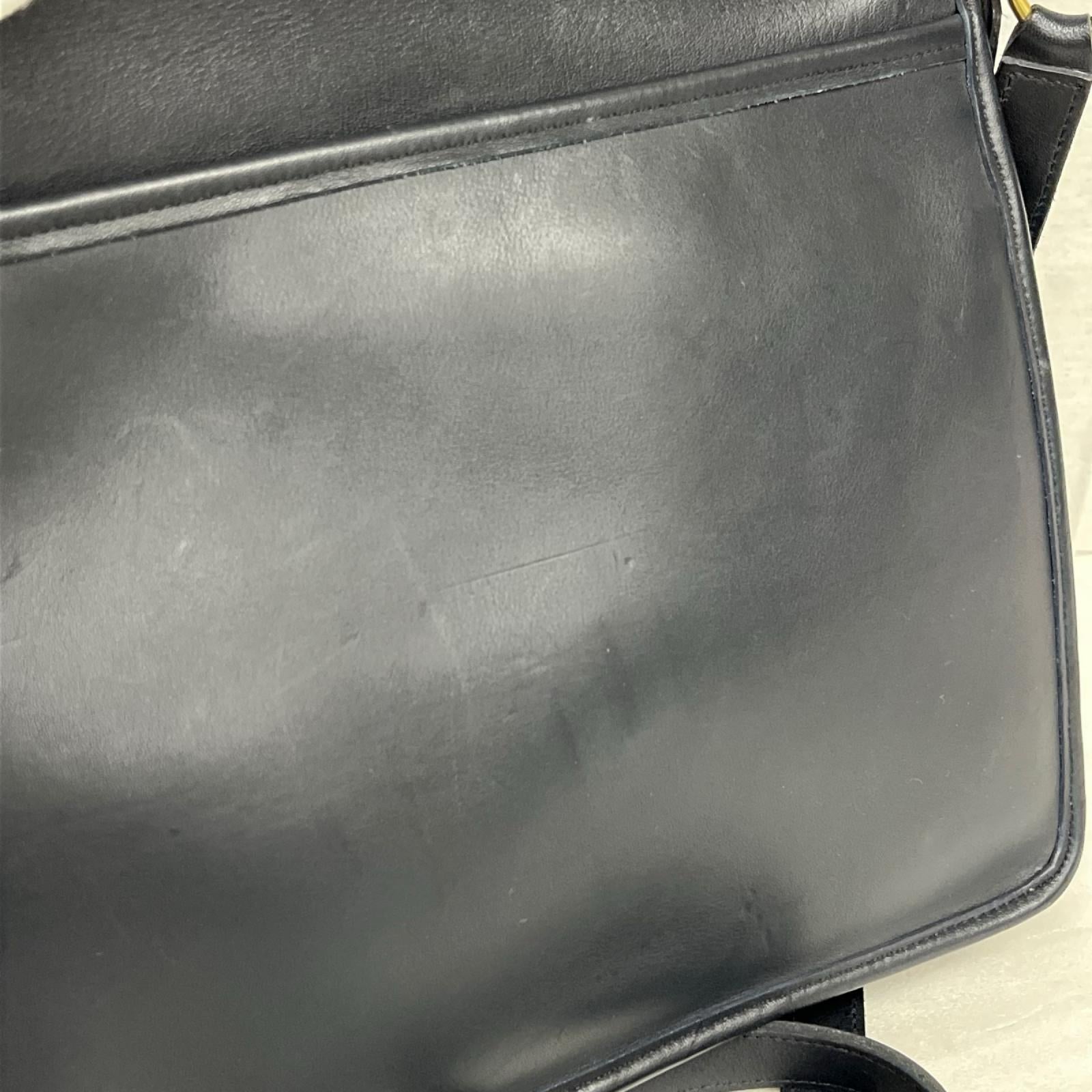 Willis Bag 黒 F6L-9927