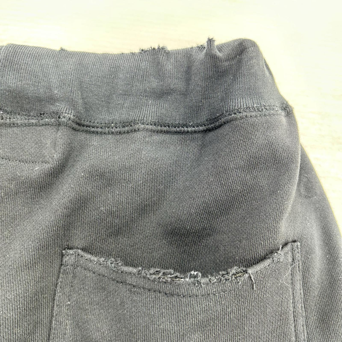 パンツ ﾀﾞﾒｰｼﾞ加工 ｽｳｪｯﾄﾊﾟﾝﾂ ﾌﾞﾗｯｸ S ブラック