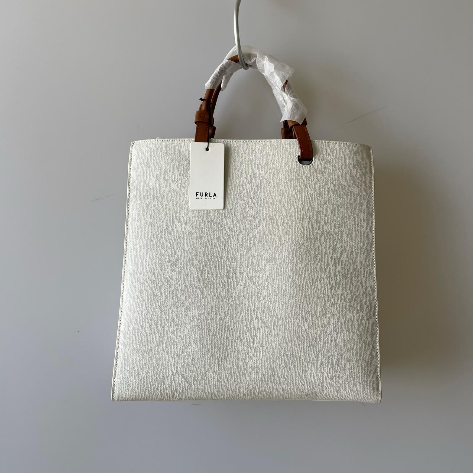 ハンドバッグ VARSITY STYLE L TOTE 白 ホワイト