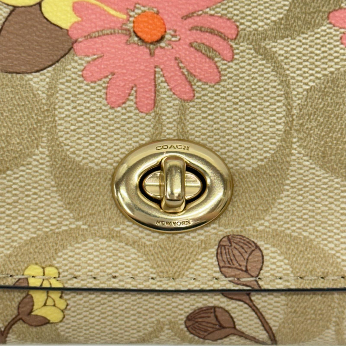 COACH シグネチャー サングラスケース