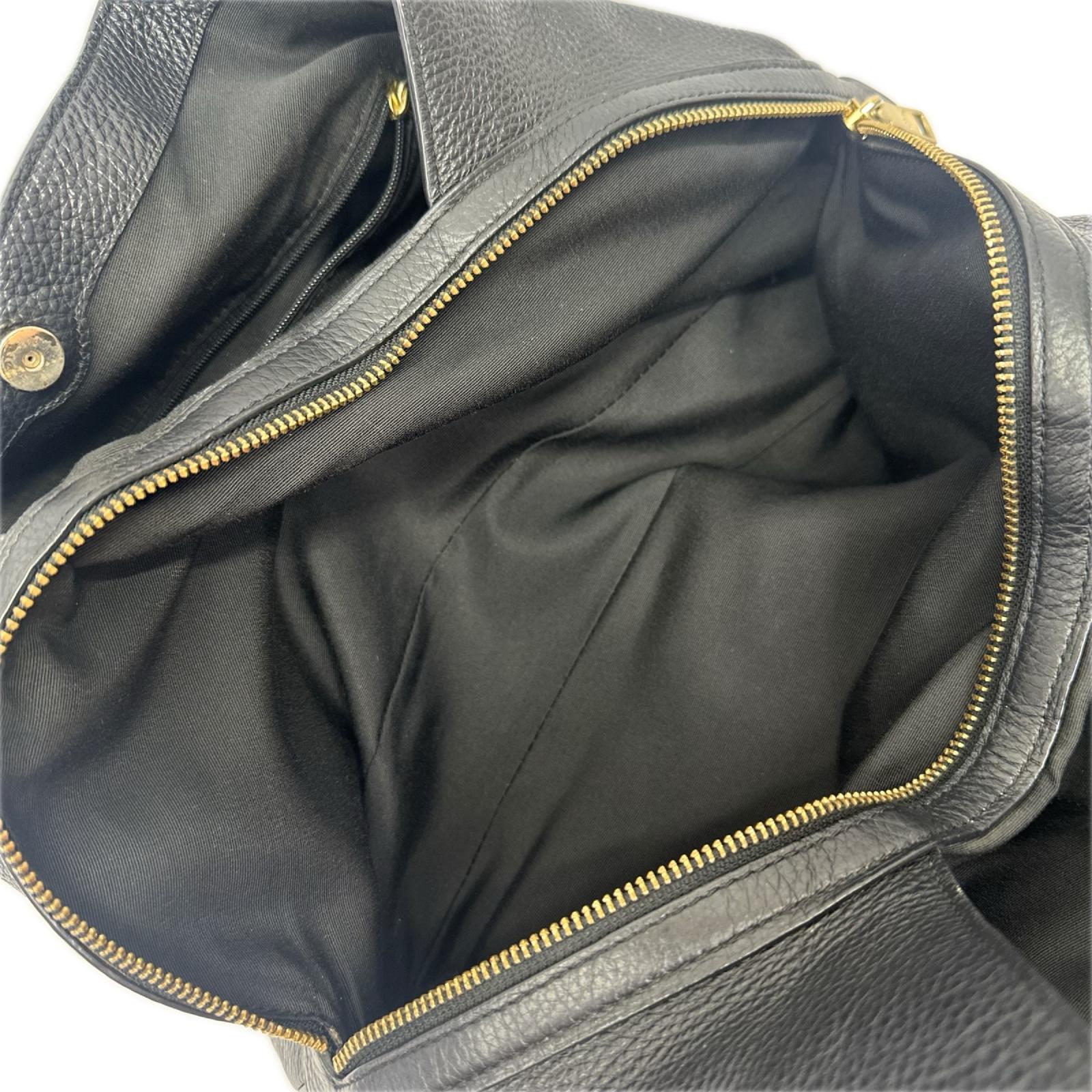 COACH ラグジュアリーペブルドレザーハリーショルダー