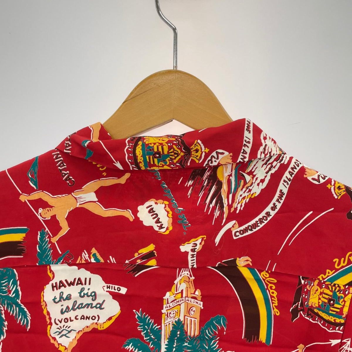 半袖シャツ Hawaiian Shirt“HISTORY OF THE ISLANDS” L レッド