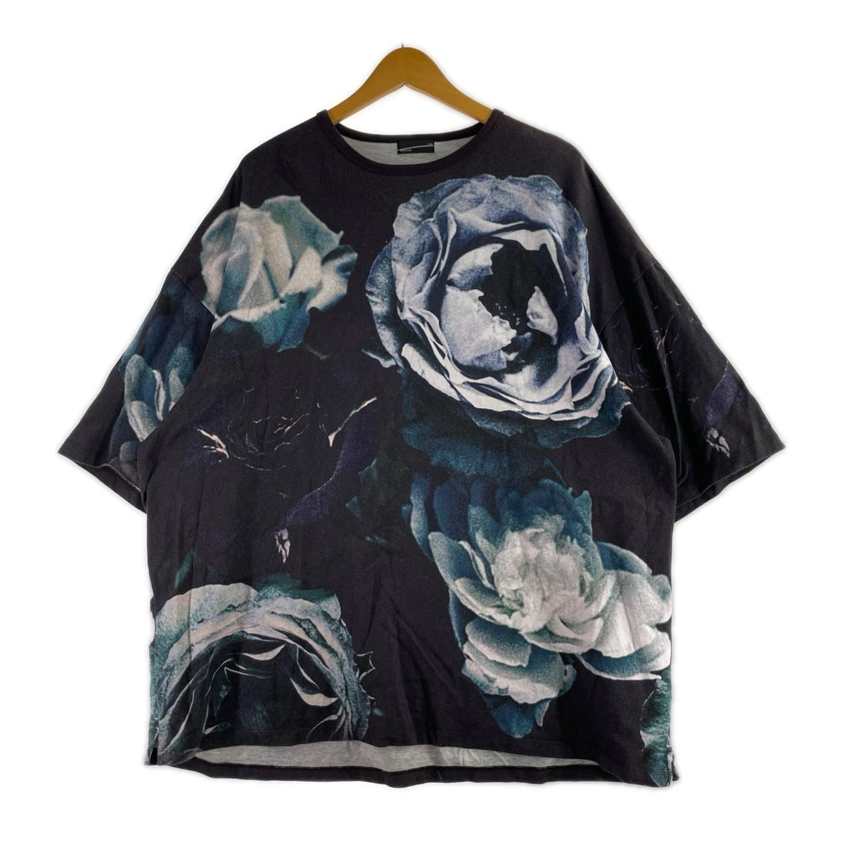 半袖Ｔシャツ t-cloth inkjet big rose ブラック