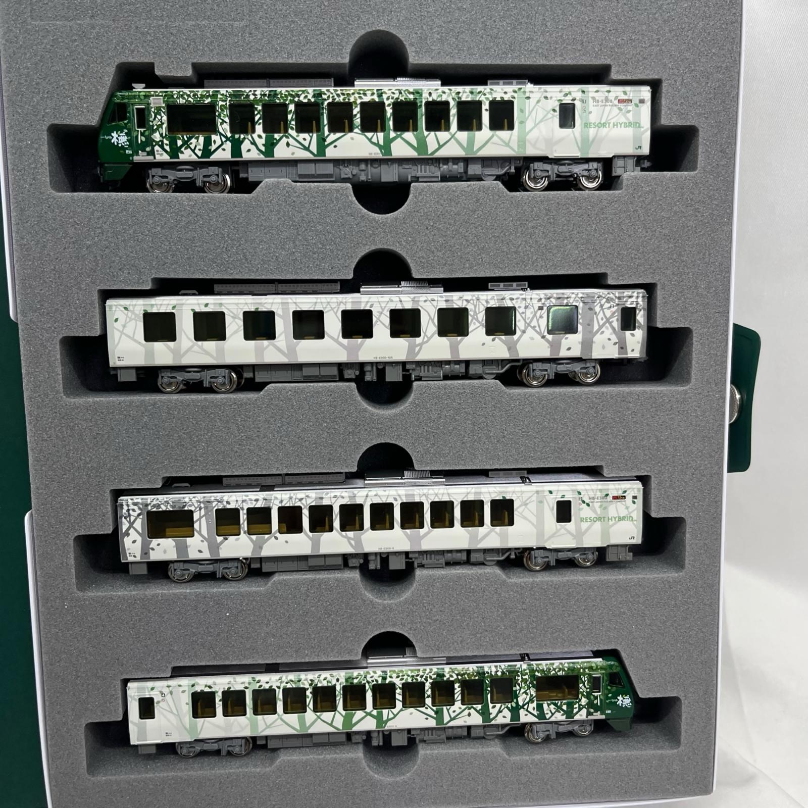 KATO HB-E300系「リゾートしらかみ」(？編成)4両 鉄道模型車両