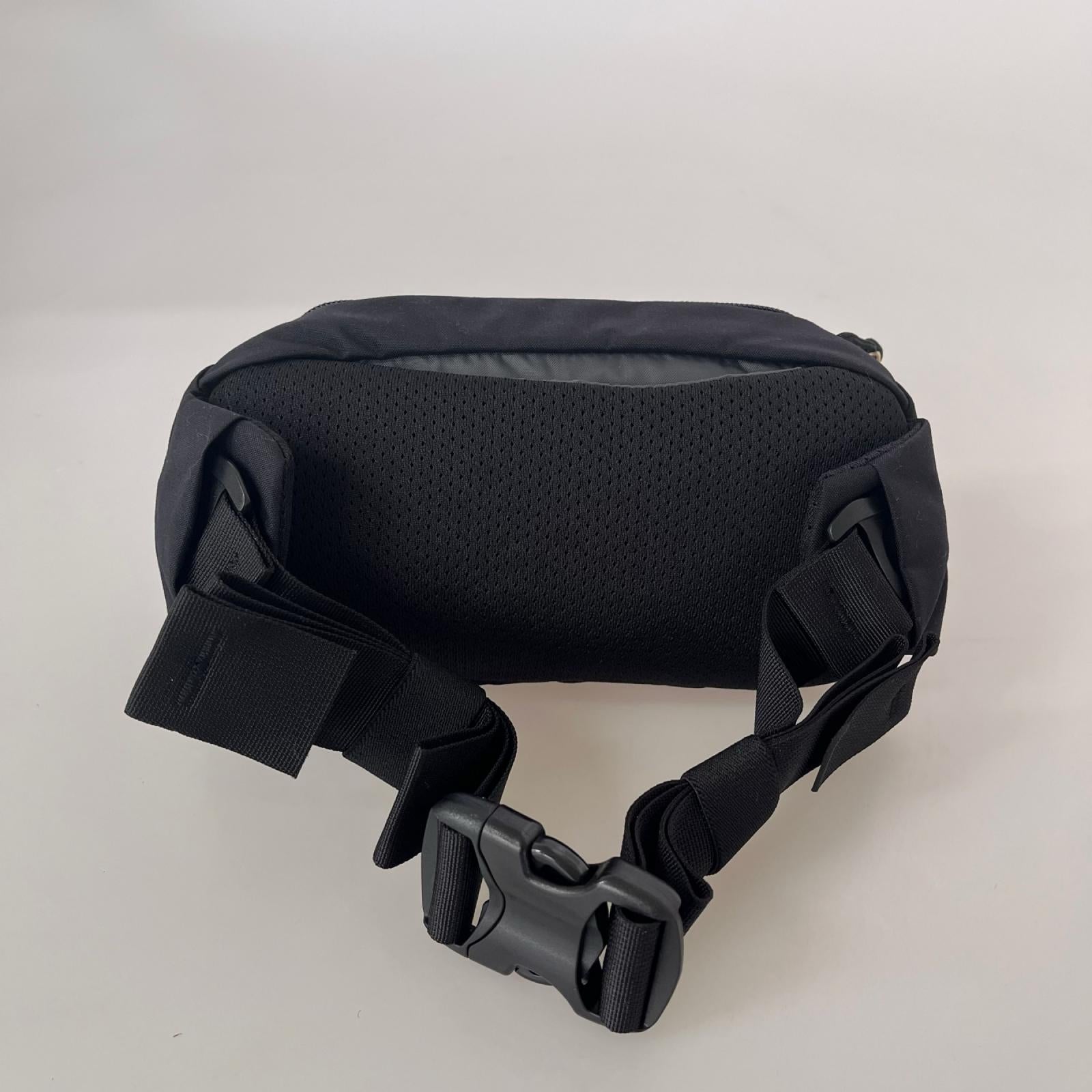 ボディバッグ MYSTERY RANCH FORAGER HIP PACK ブラック