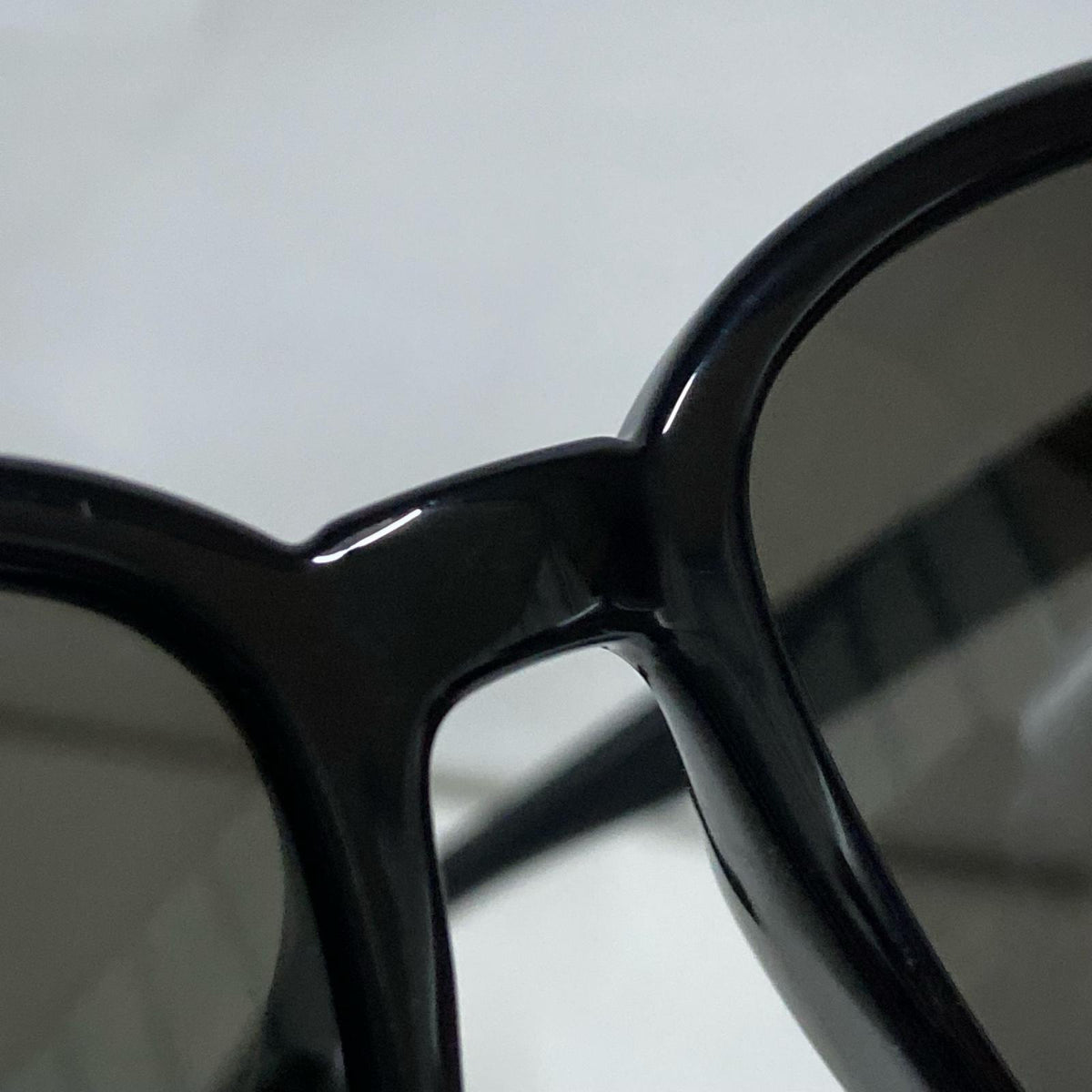 GUCCI ｻﾝｸﾞﾗｽ ｱｼﾞｱﾝﾌｨｯﾄ ｳｪﾘﾝﾄﾝ
