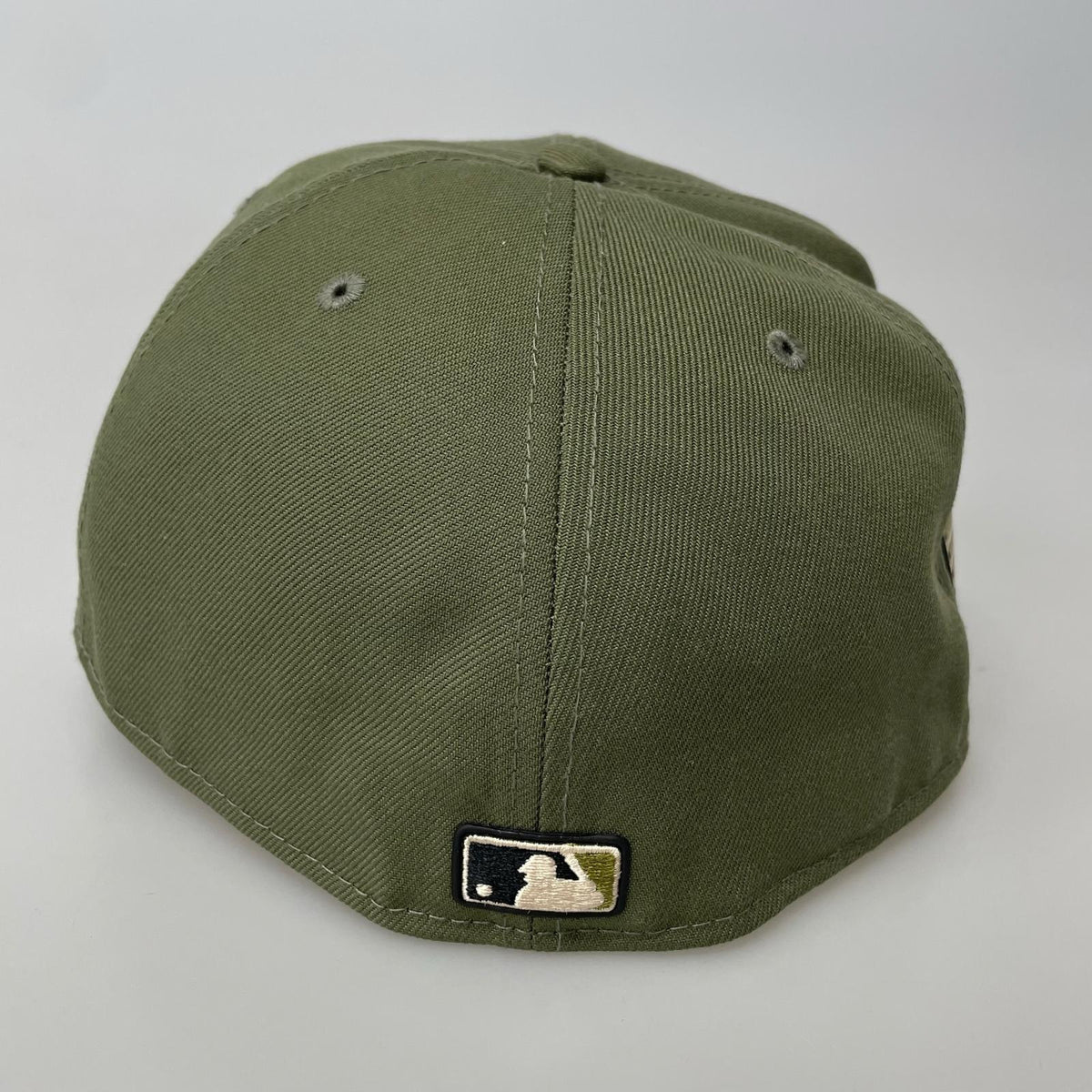 キャップ Olive Arizona Diamondbacks 2026 Armed Fo カーキ