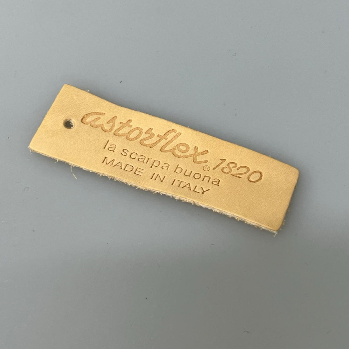その他靴 astosflex　ﾛｰﾌｧｰ グレー