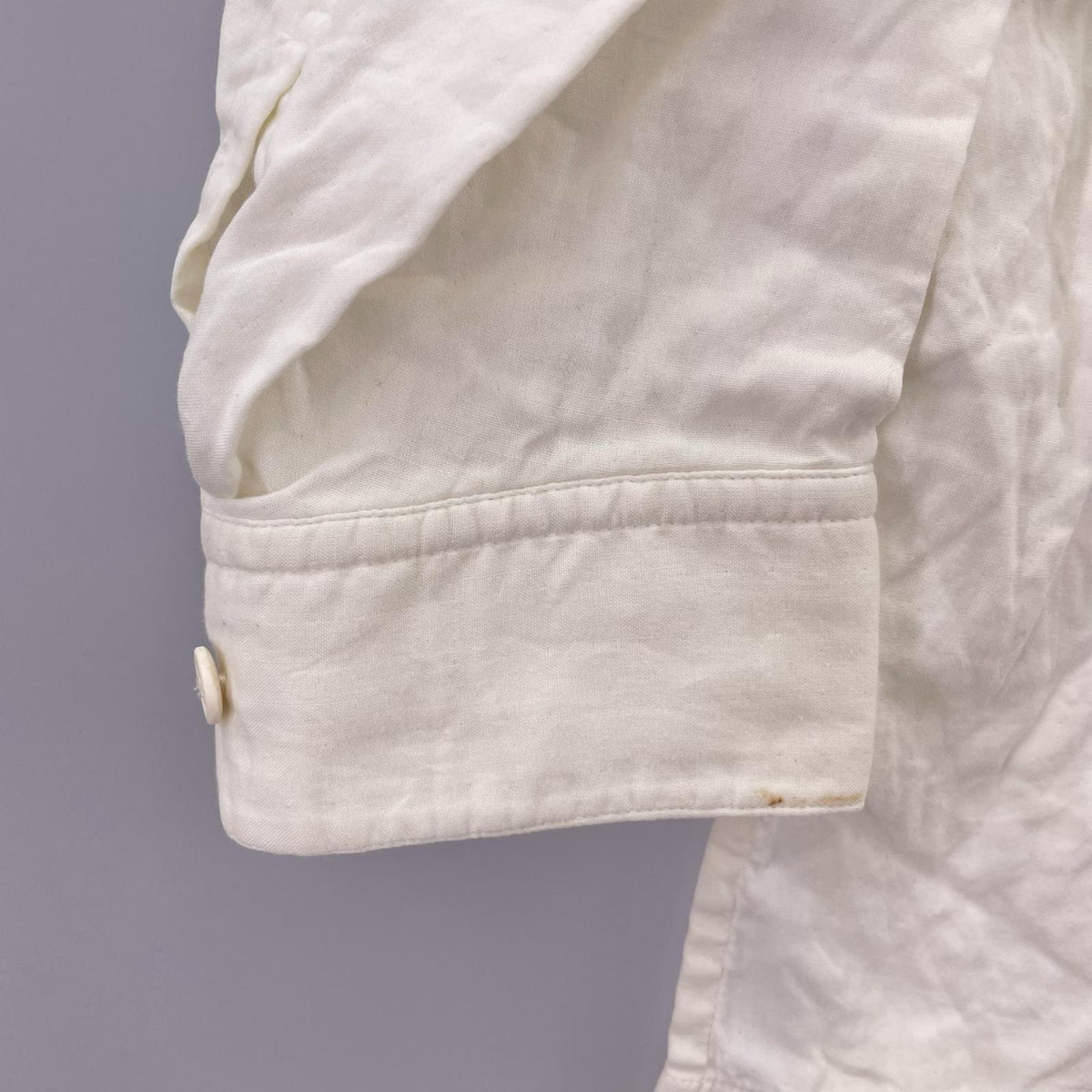 長袖シャツ ISSEY MIYAKE ｽﾀﾝﾄﾞｶﾗｰｶﾞｰｾﾞｼｬﾂ ﾎﾜｲﾄ ホワイト