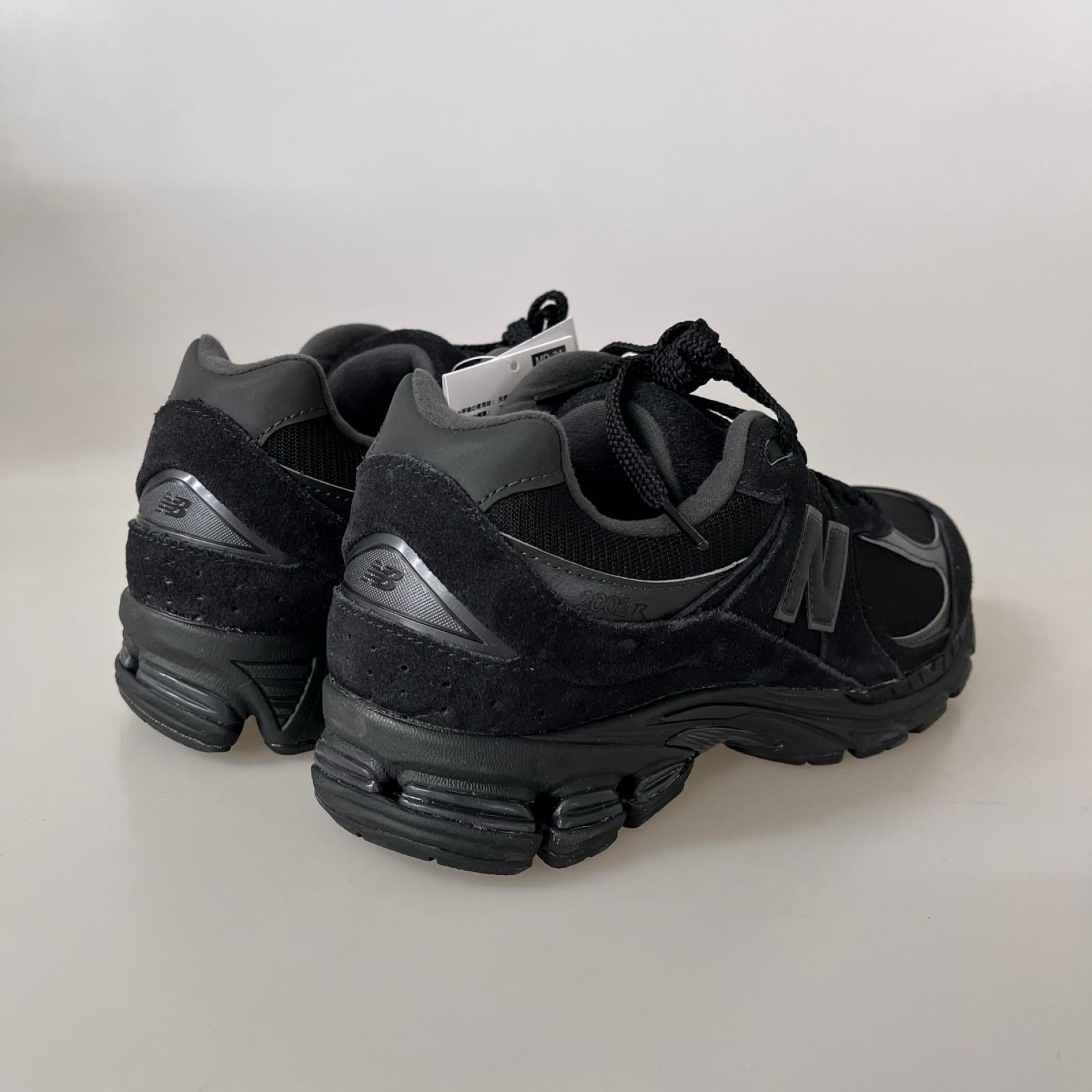 スニーカー U2002RBL/ｻｲｽﾞ27cm 27cm (US9 UK8 1/2 EU44) ブラック
