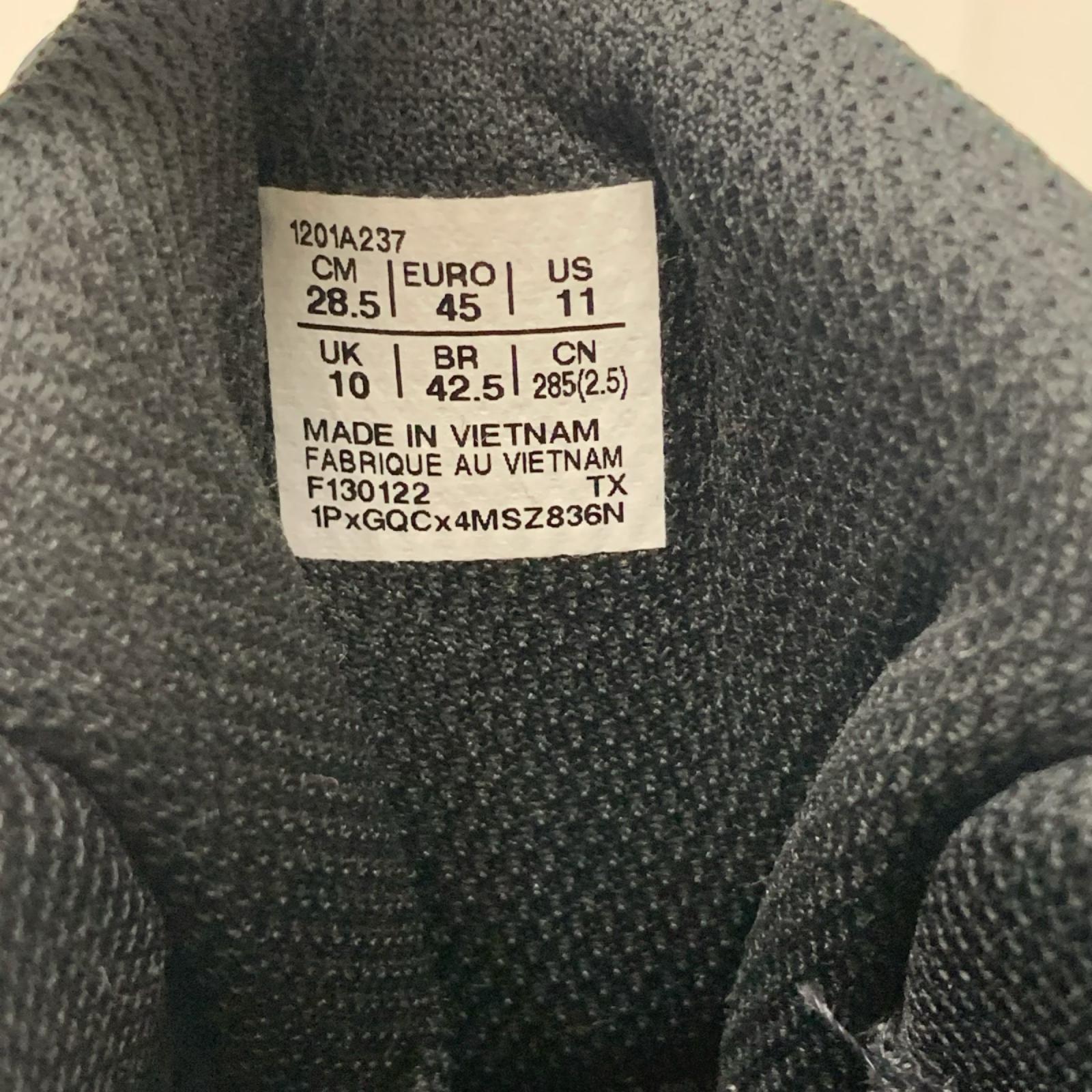 スニーカー 1201A237 28.5cm (US10 1/2 UK10 EU47)