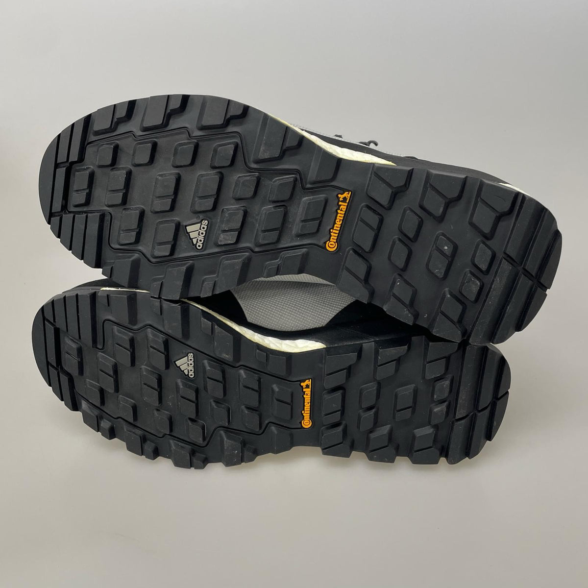 シューズ ADO ULTIMATE BOOT CQ2609 23.5cm 23.5cm (US5 1/2 UK5 EU37) グレー