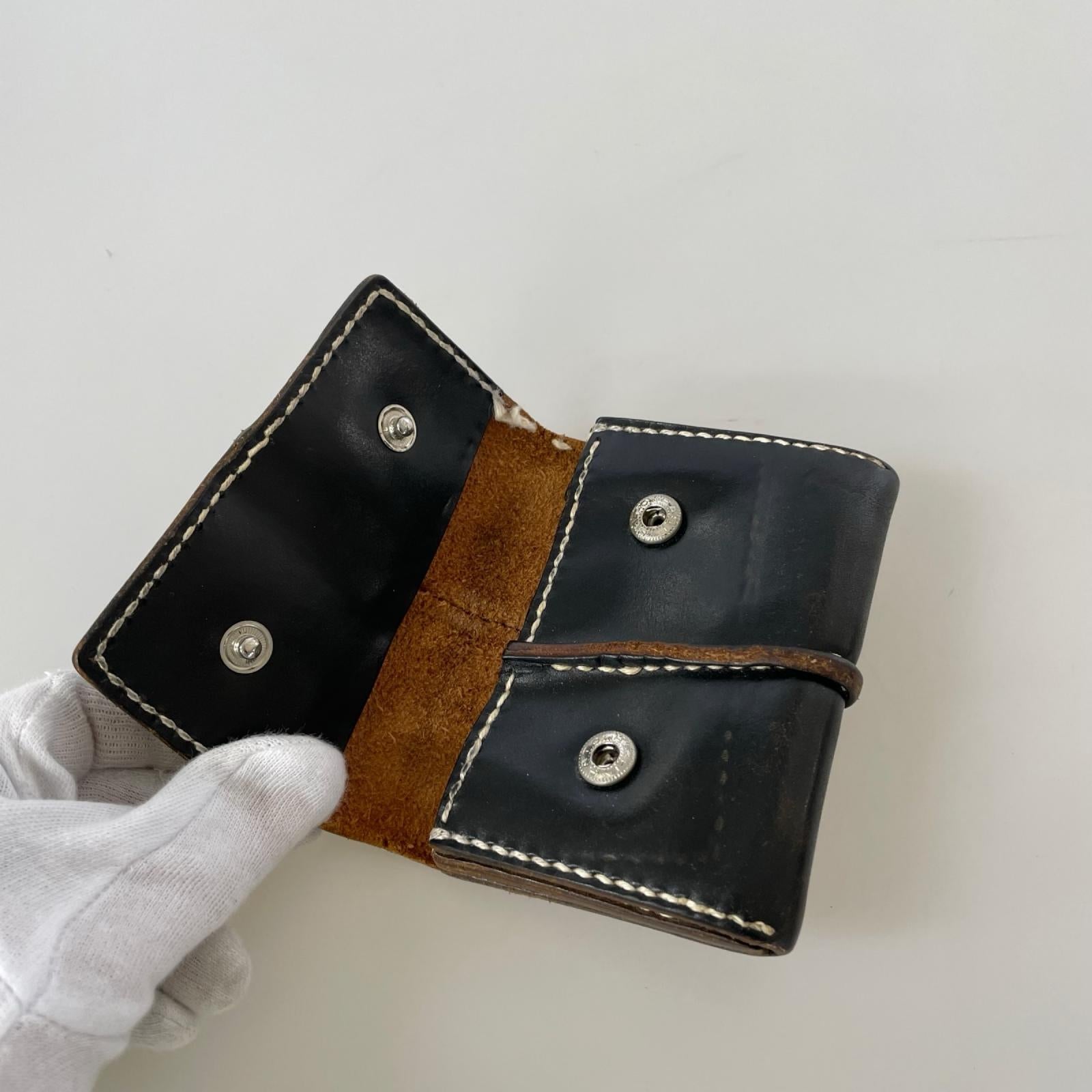 コンパクトウォレット ICHI ﾊﾝﾄﾞﾒｲﾄﾞ　ﾚｻﾞｰ ブラック