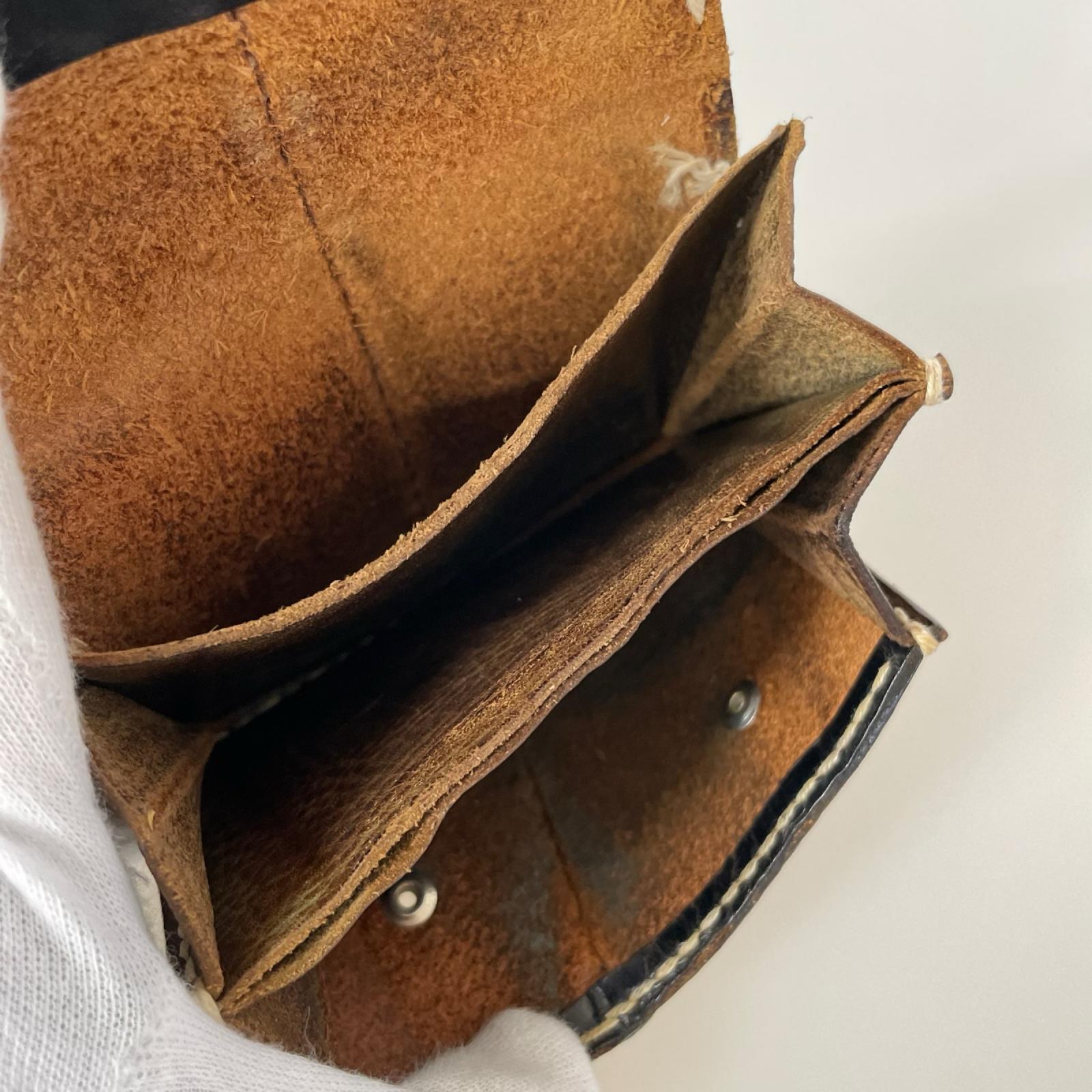 コンパクトウォレット ICHI ﾊﾝﾄﾞﾒｲﾄﾞ　ﾚｻﾞｰ ブラック