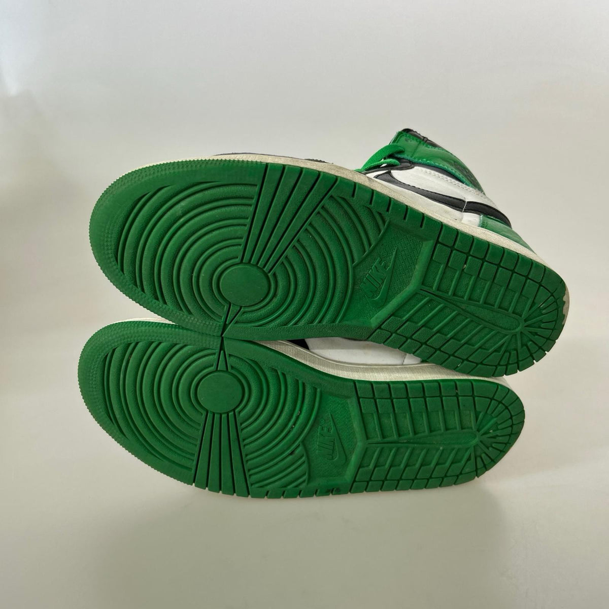 スニーカー DZ5485-031 緑 (27.5) 27.5cm (US9 1/2 UK9 EU45)