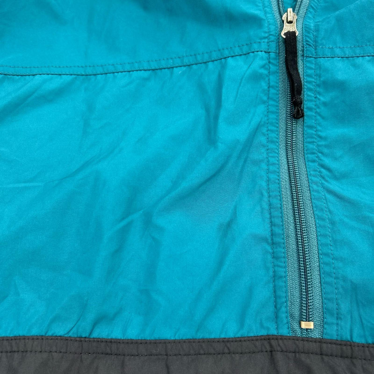 ブルゾン ACG L