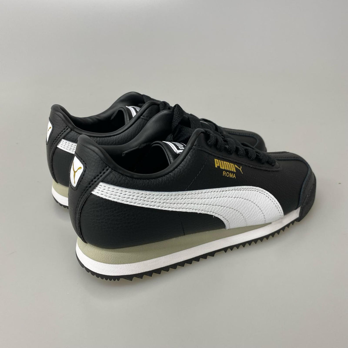 スニーカー ROMA 24 STANDARD BLACK 23cm (US5 UK4 1/2 EU36) ブラック
