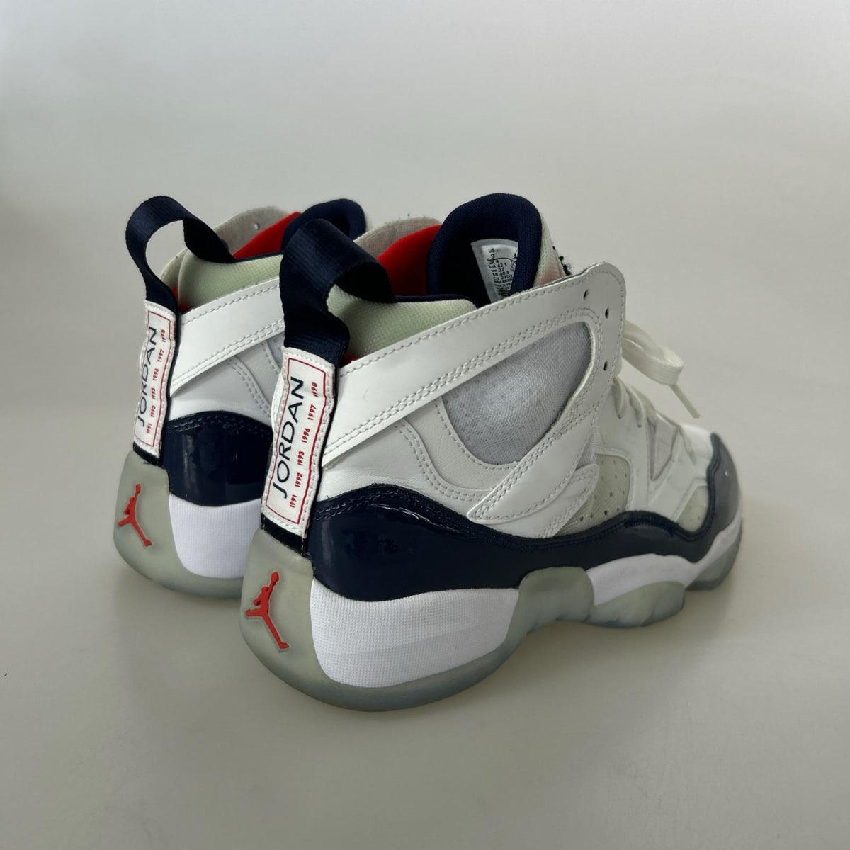 スニーカー JUMPMAN TOW TREY (27.0CM) 27cm (US9 UK8 1/2 EU44) ホワイト