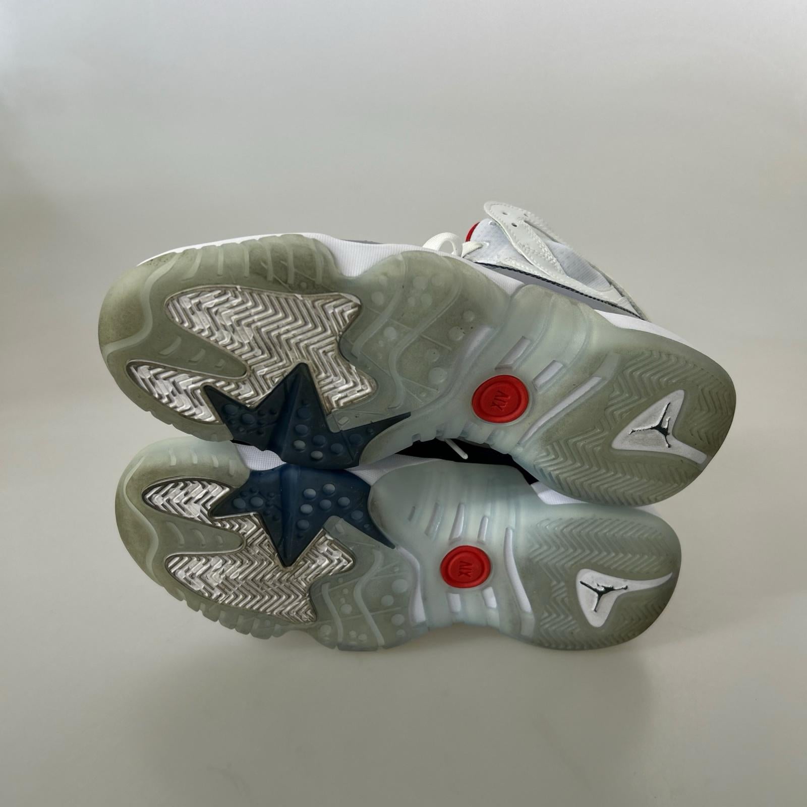 スニーカー JUMPMAN TOW TREY (27.0CM) 27cm (US9 UK8 1/2 EU44) ホワイト