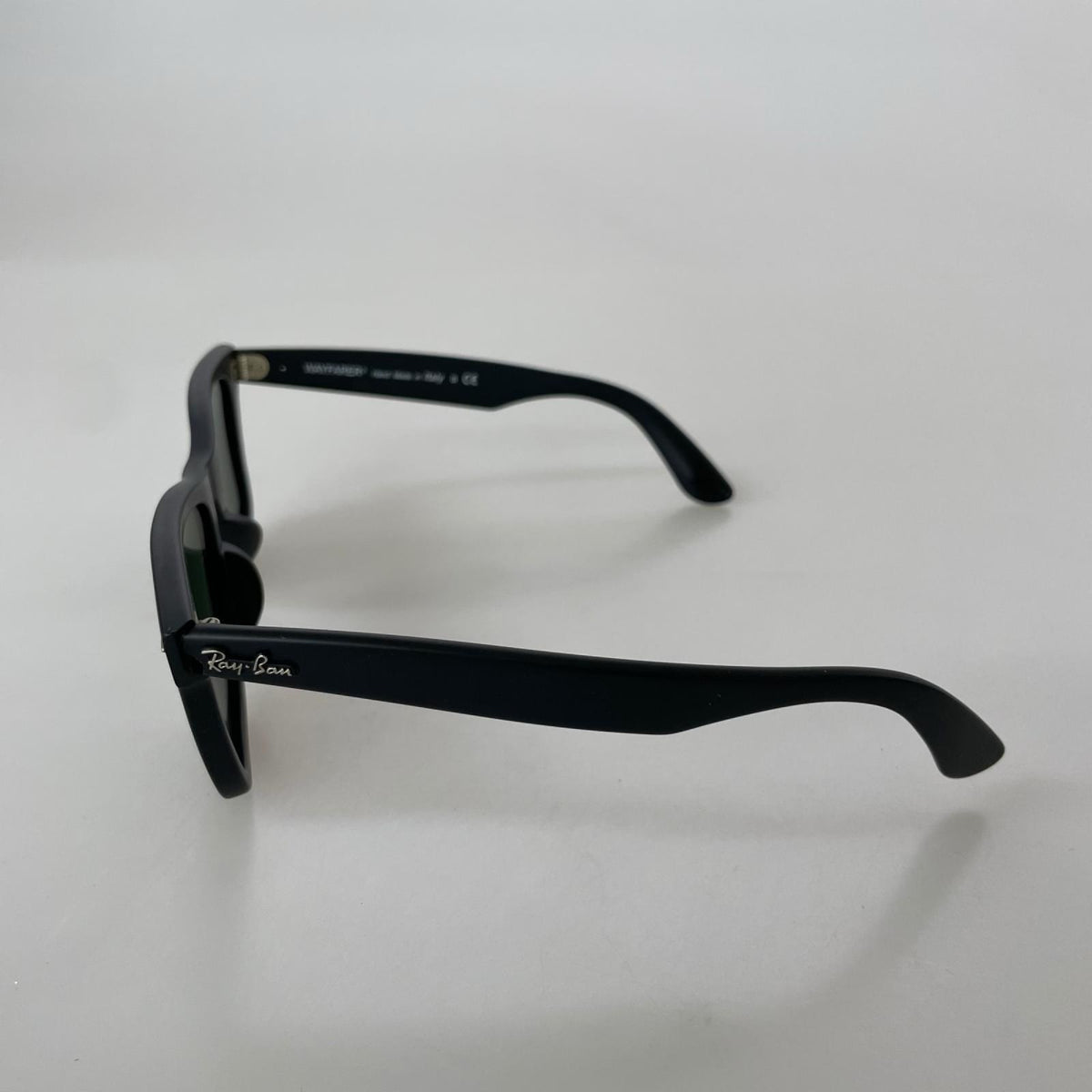 その他アクセサリー WAYFARER ﾏｯﾄﾌﾞﾗｯｸ RB2140F 901 ブラック