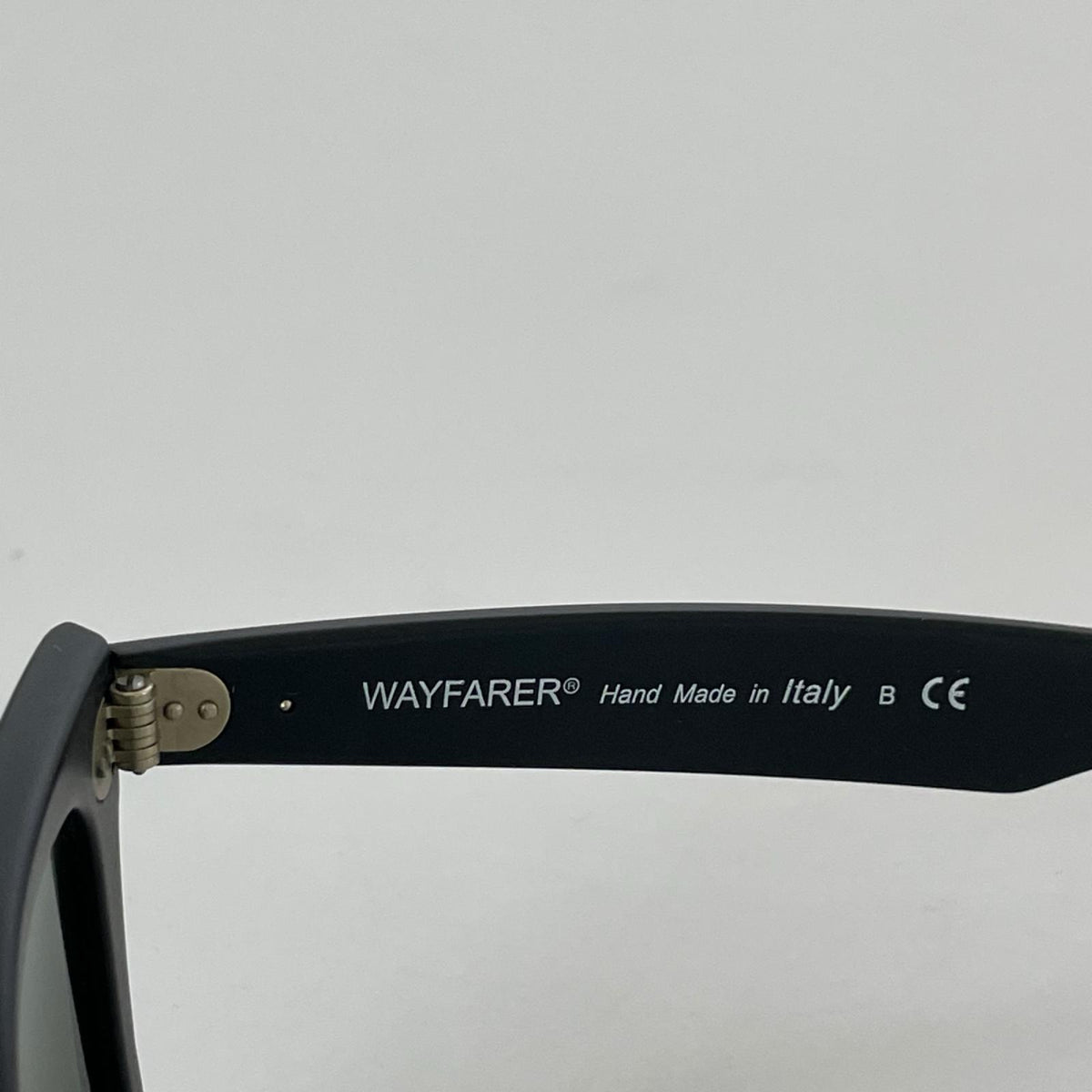 その他アクセサリー WAYFARER ﾏｯﾄﾌﾞﾗｯｸ RB2140F 901 ブラック