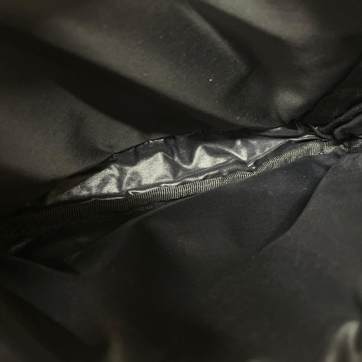 ボディバッグ BLACK BEAUTY ﾎﾞﾃﾞｨﾊﾞｯｸﾞ ブラック