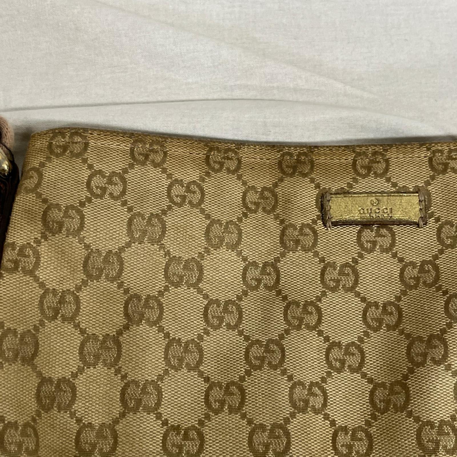 GUCCI GGキャンバス 189749 ショルダーバッグ