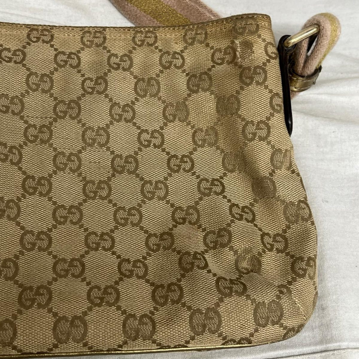 GUCCI GGキャンバス 189749 ショルダーバッグ