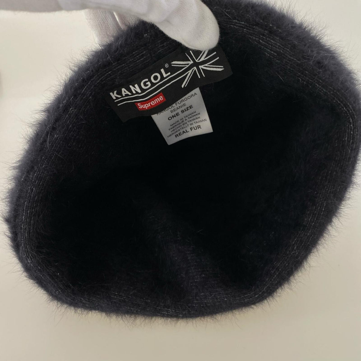 ニットキャップ Kangol Furgora Beanie 黒 ブラック