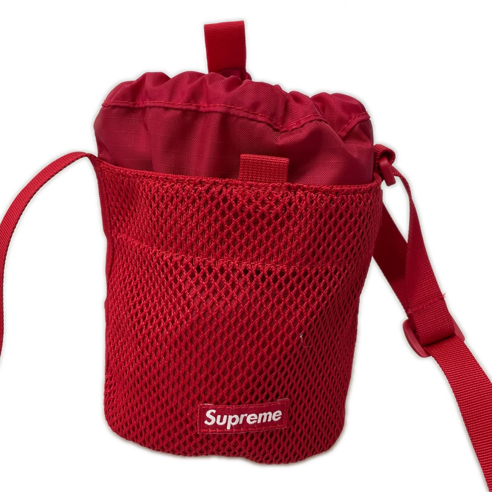 ショルダーバッグ Supreme Small Chinch Pouch 赤 レッド