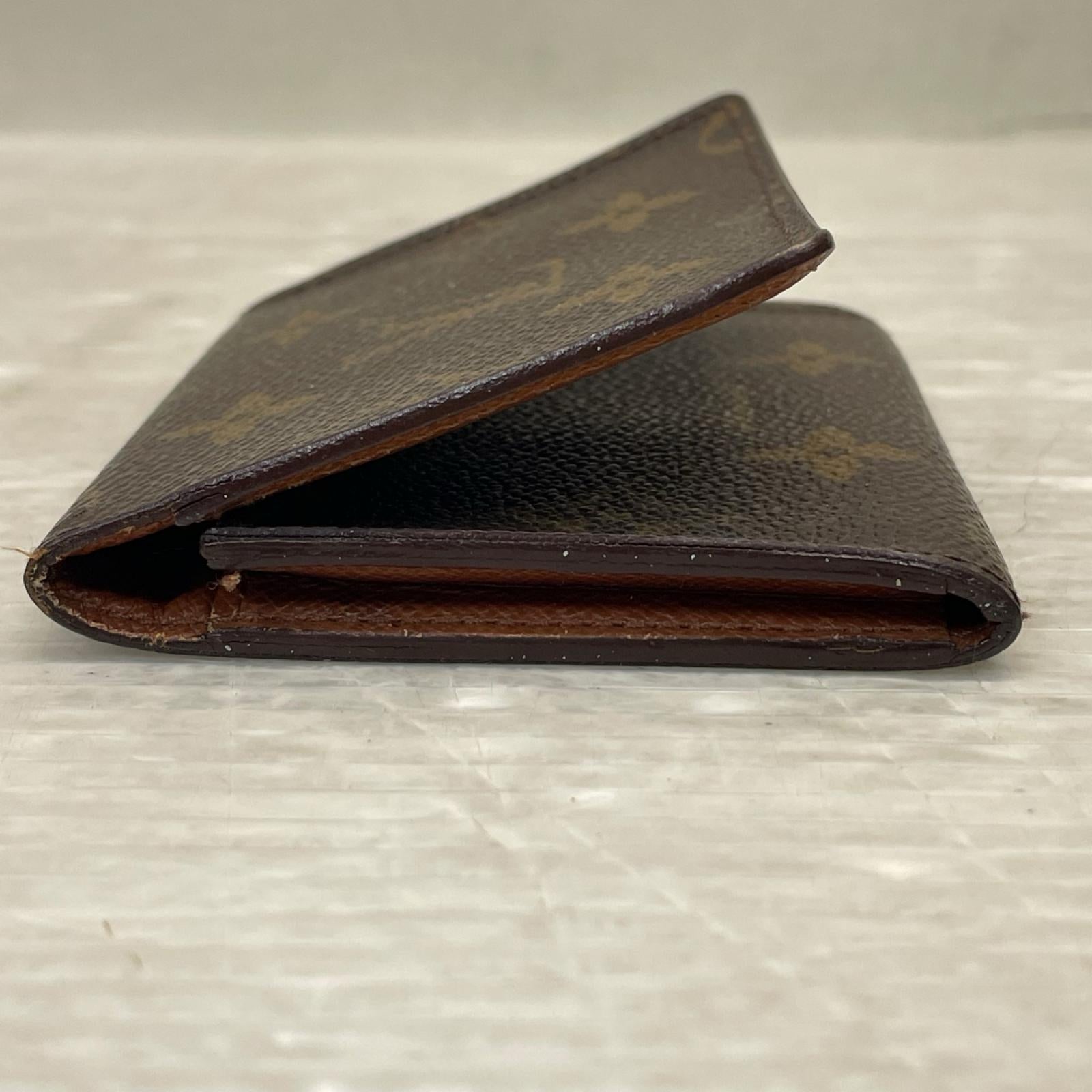 LOUIS VUITTON アンヴェロップ カルト ドゥ ヴィジット カードケース M62920