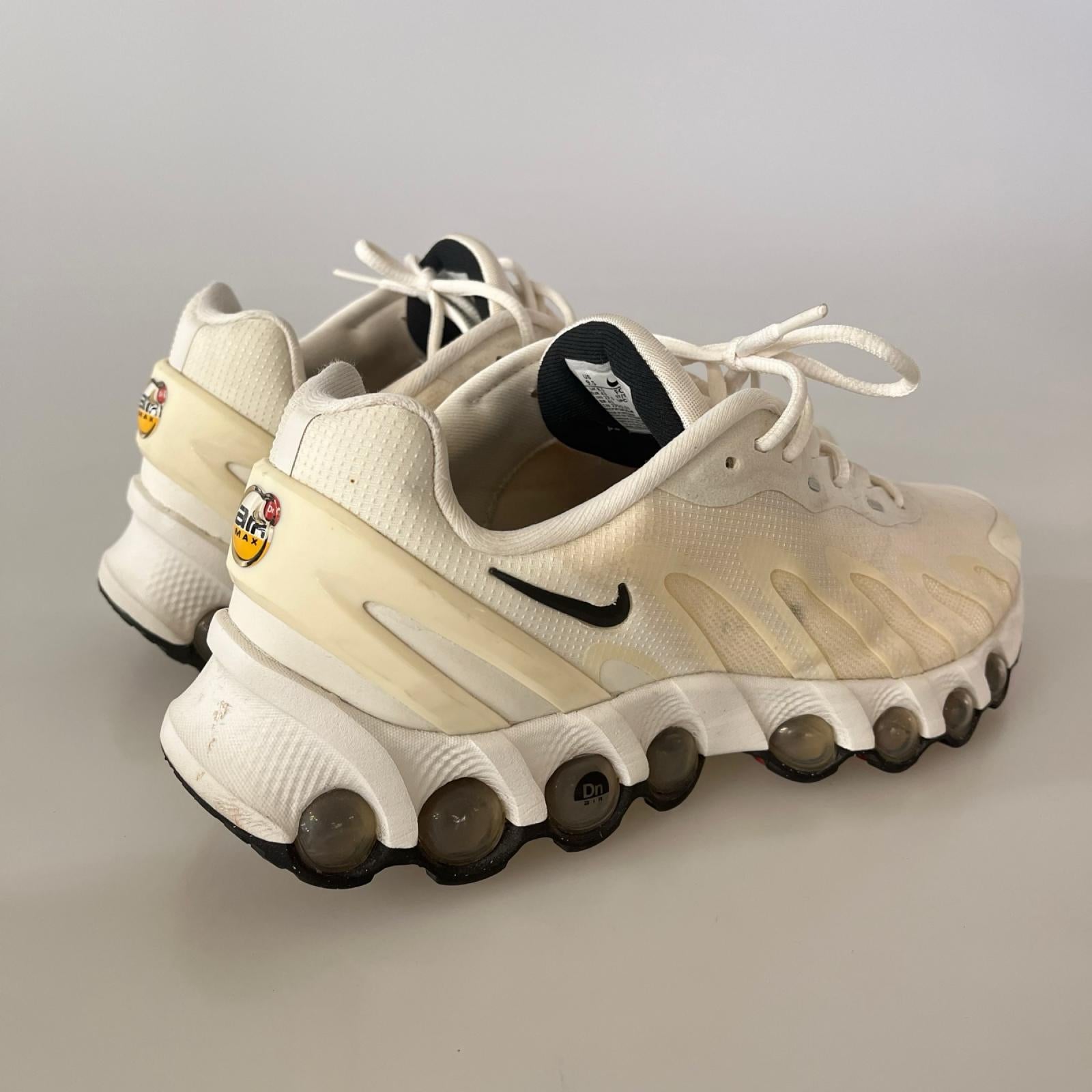 スニーカー AIR MAX DN8 白 (27.5) 27.5cm (US9 1/2 UK9 EU45) ホワイト