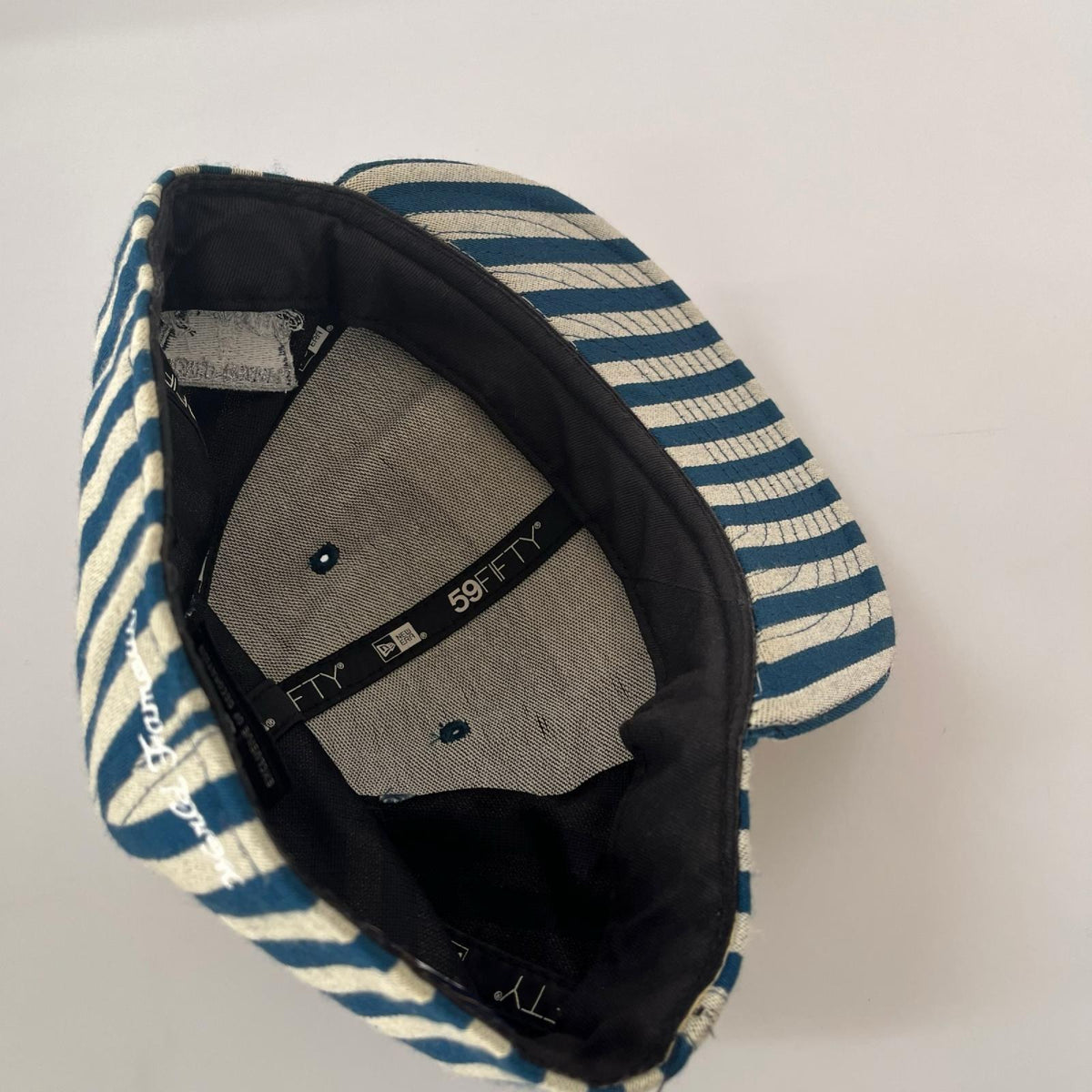 キャップ 13AW Striped Box Logo New Era Cap