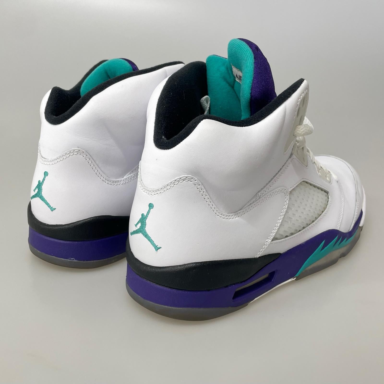 スニーカー AIR JORDAN 5 RETRO Grape 28.5cm (US10 1/2 UK10 EU47) ホワイト