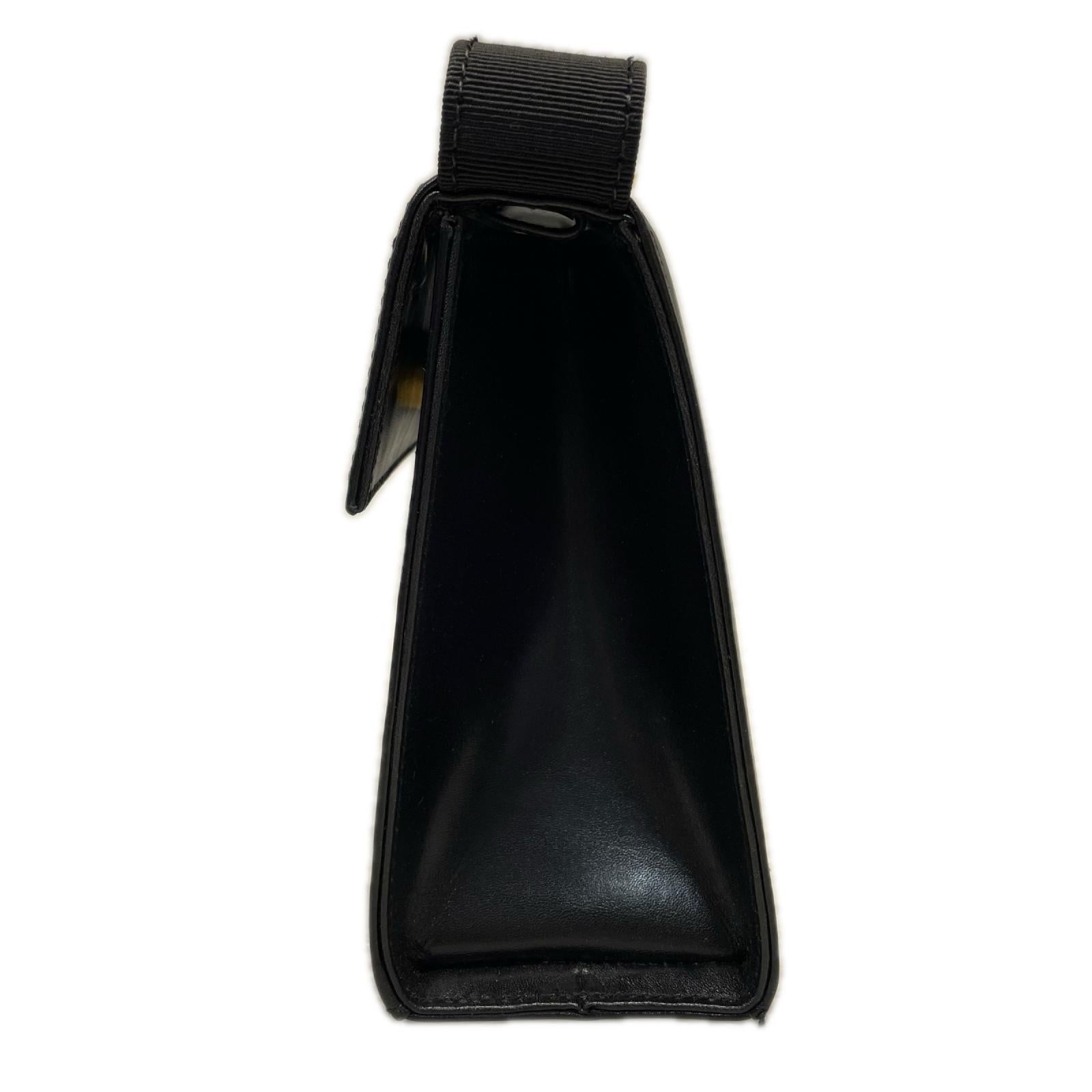 S.Ferragamo ヴァラリボン　レザーハンドバッグ
