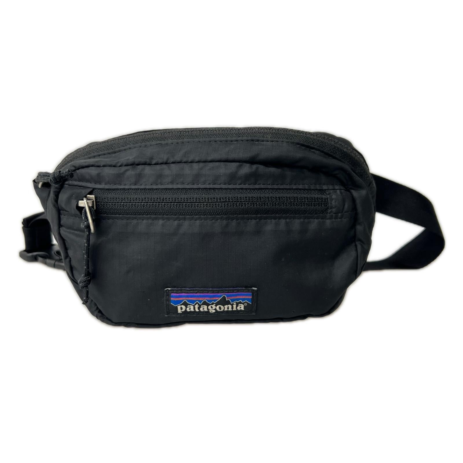 ボディバッグ patagoniaのテラヴィア　ミニ　ヒップパック　1L ブラック