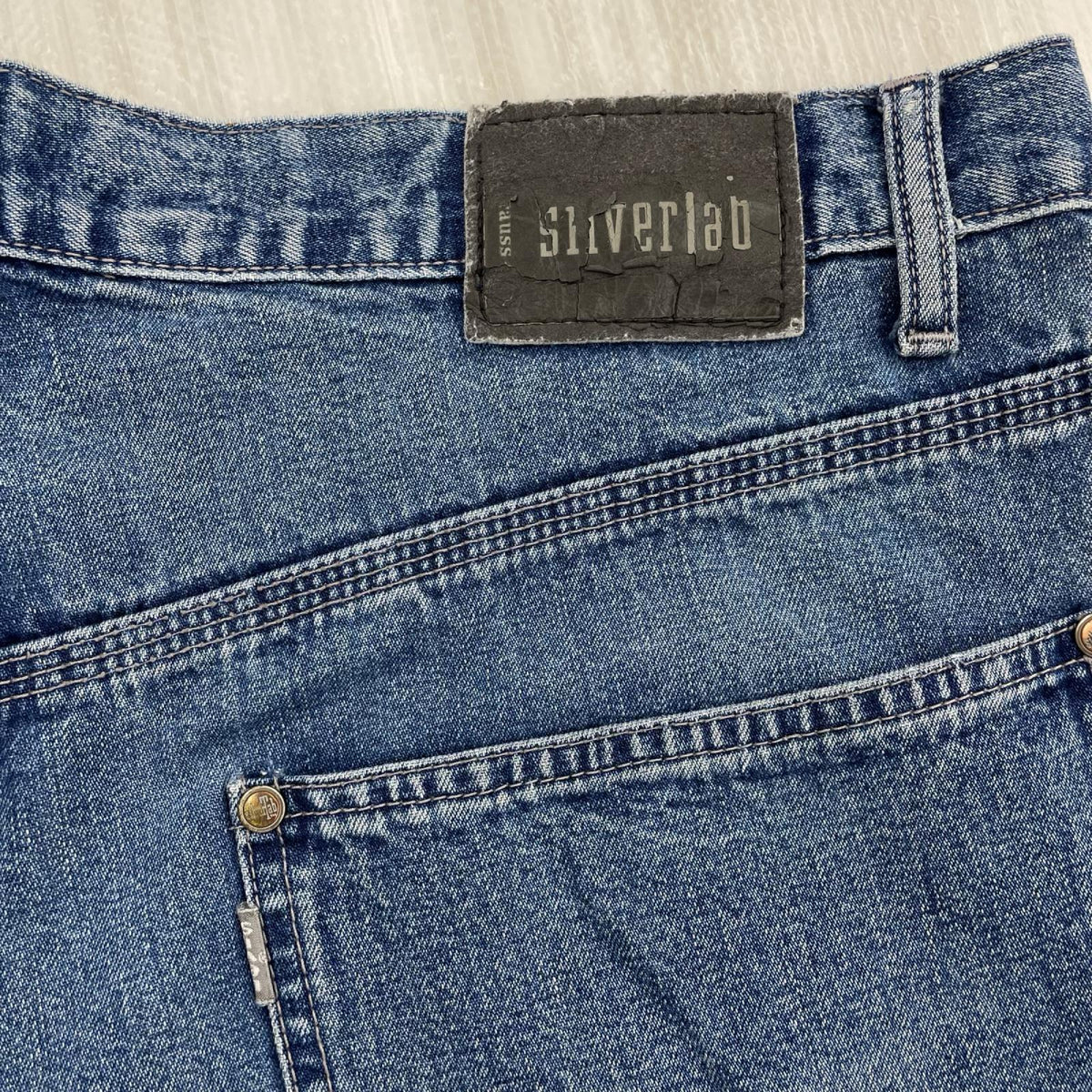 デニムパンツ Levi's SILVER TAB ﾀﾞﾌﾞﾙﾆｰﾃﾞﾆﾑﾊﾟﾝﾂ 34×32