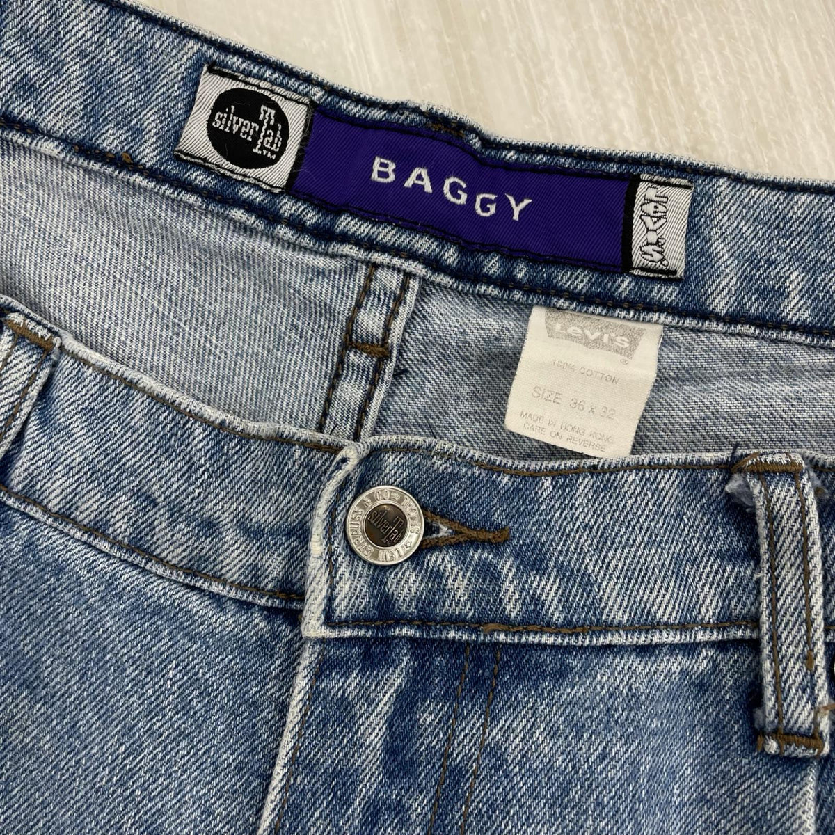 デニムパンツ Levi's 90s SILVER TAB BAGGY ﾊﾞｷﾞｰﾃﾞﾆﾑ 36×32