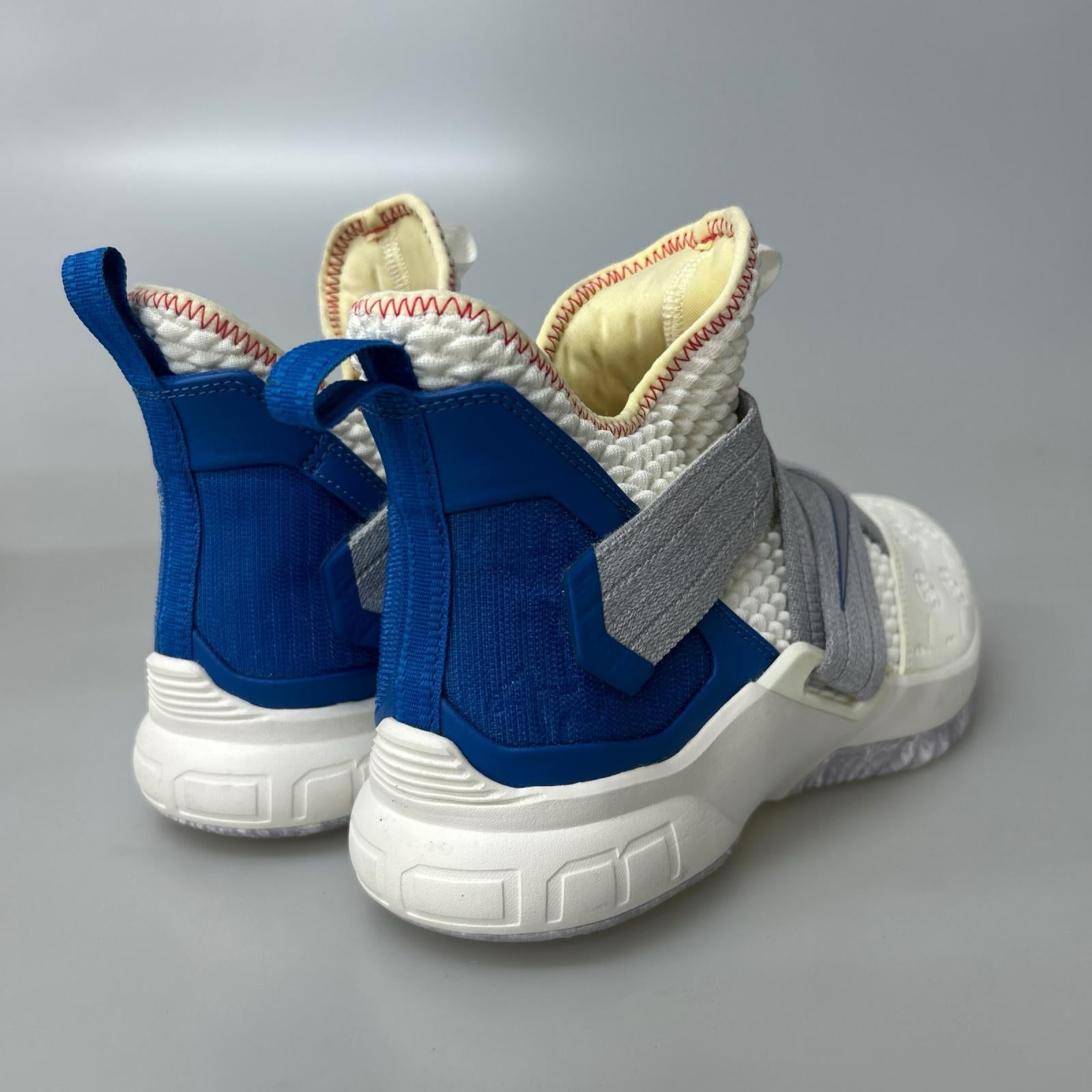 スニーカー LeBron Soldier XII EP　26.5 26.5cm (US8 1/2 UK8 EU43) ホワイト