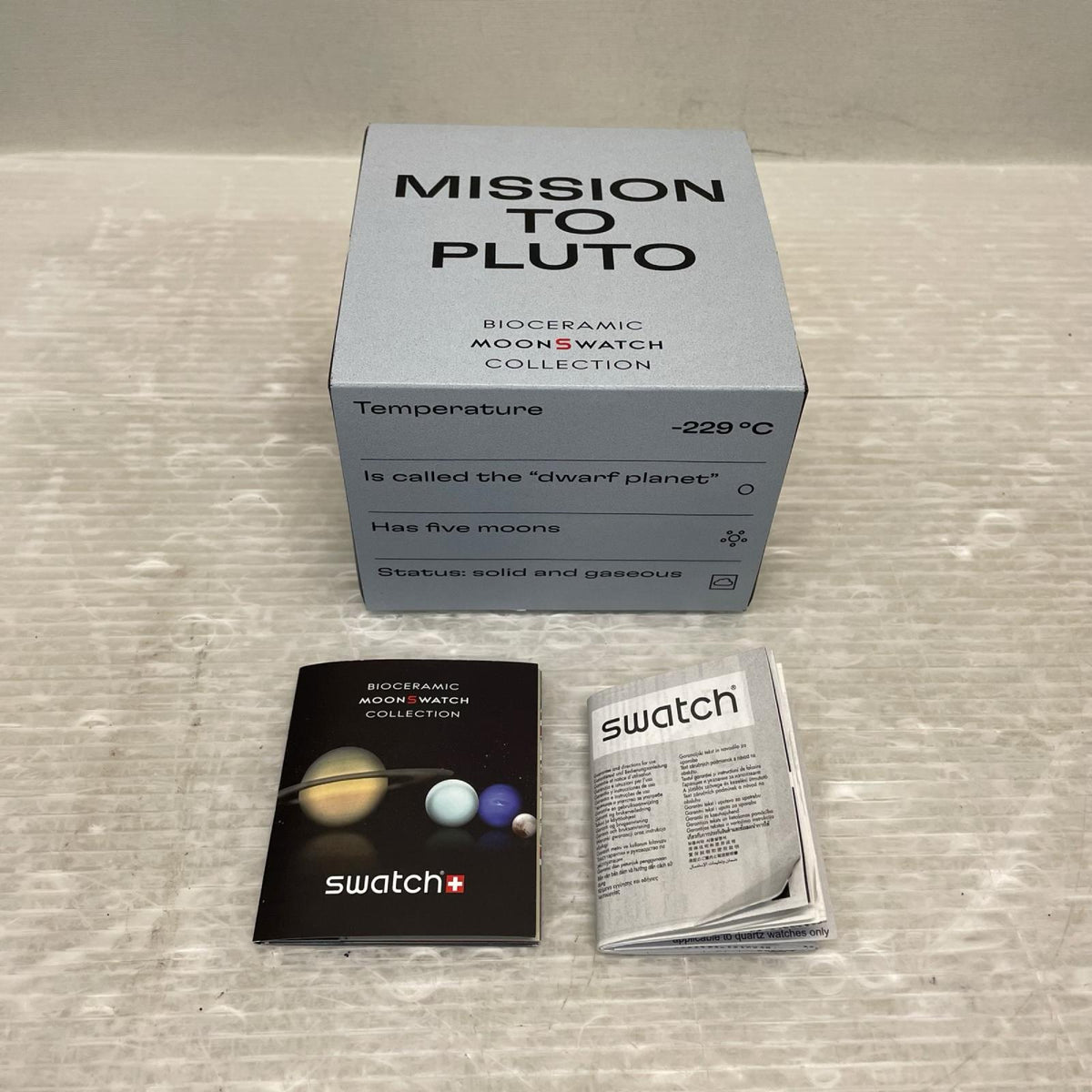 OMEGA×Swatch MISSION TO PLUOT S033M101 腕時計