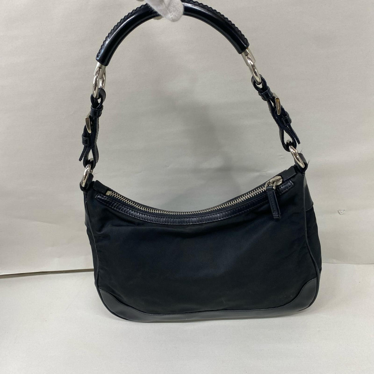 PRADA/ﾜﾝｼｮﾙﾀﾞｰ/切替/ﾊﾞｯｸﾞ/黒