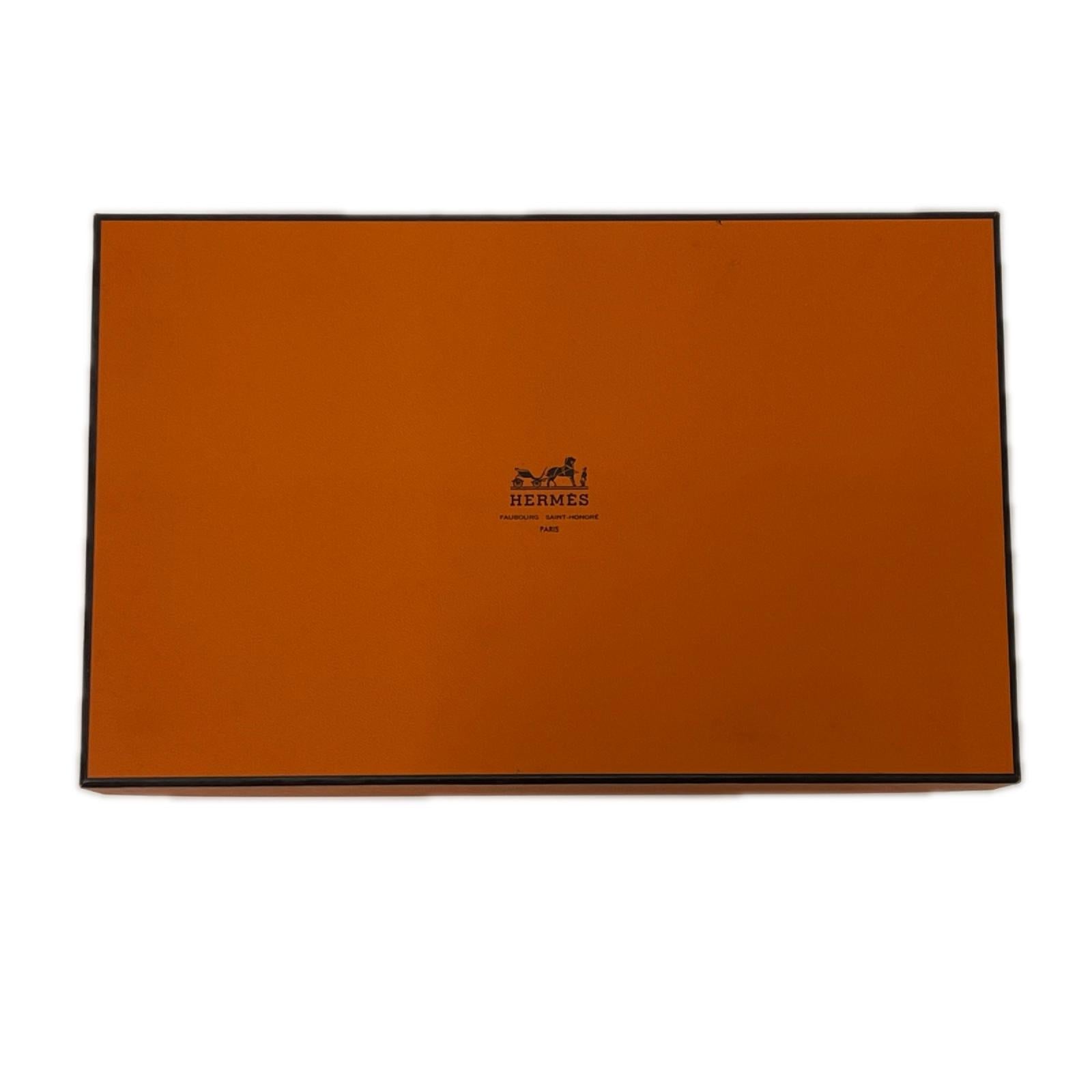 HERMES ｹﾌﾞﾗｰﾙ ｳｯﾄﾞｿｰﾙｻﾝﾀﾞﾙ