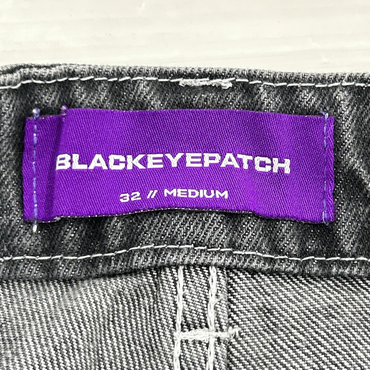 デニムパンツ ﾊﾞｷﾞｰﾃﾞﾆﾑ 刺繍 ﾃﾞﾆﾑ M M ブラック
