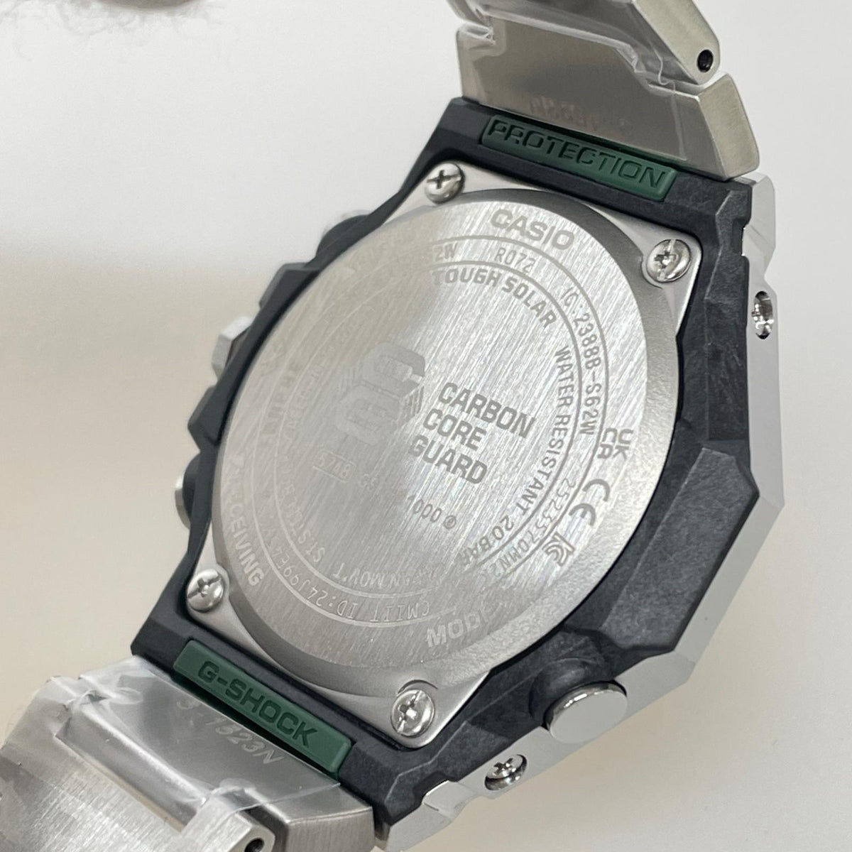 腕時計 GST-B1000 Series シルバー