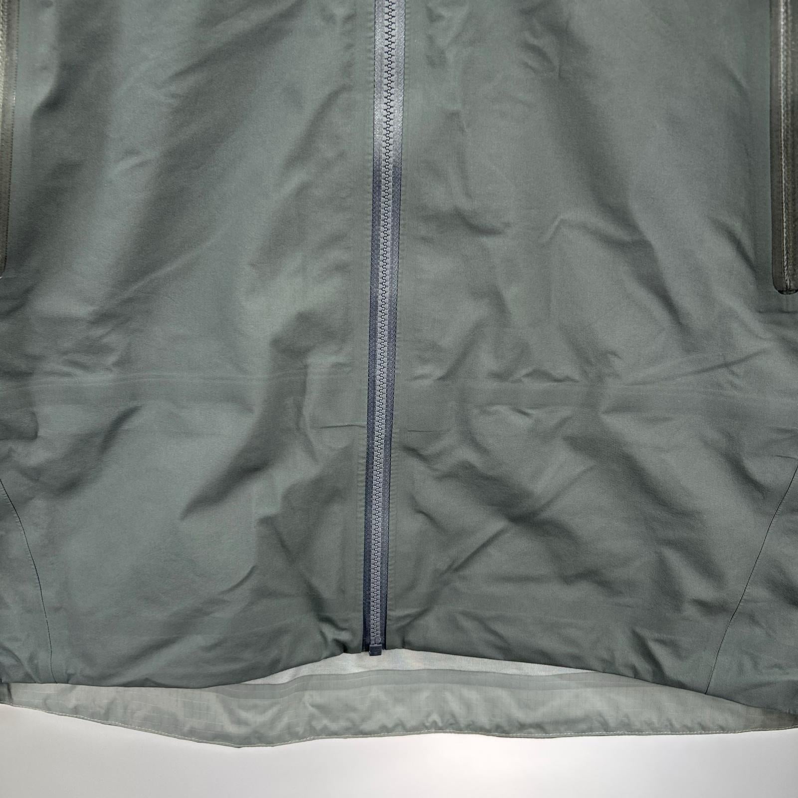 ブルゾン Beta Jacket GORE-TEX -M/M M グレー