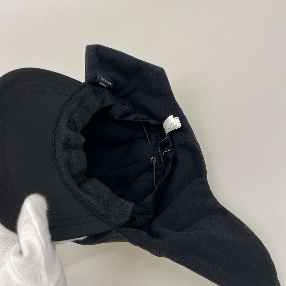 キャップ HOMME 25FW 綿ﾅｲﾛﾝｸﾞﾛｸﾞﾗﾝ × ｴｽﾃﾙﾌﾘｰｽ CAP ブラック
