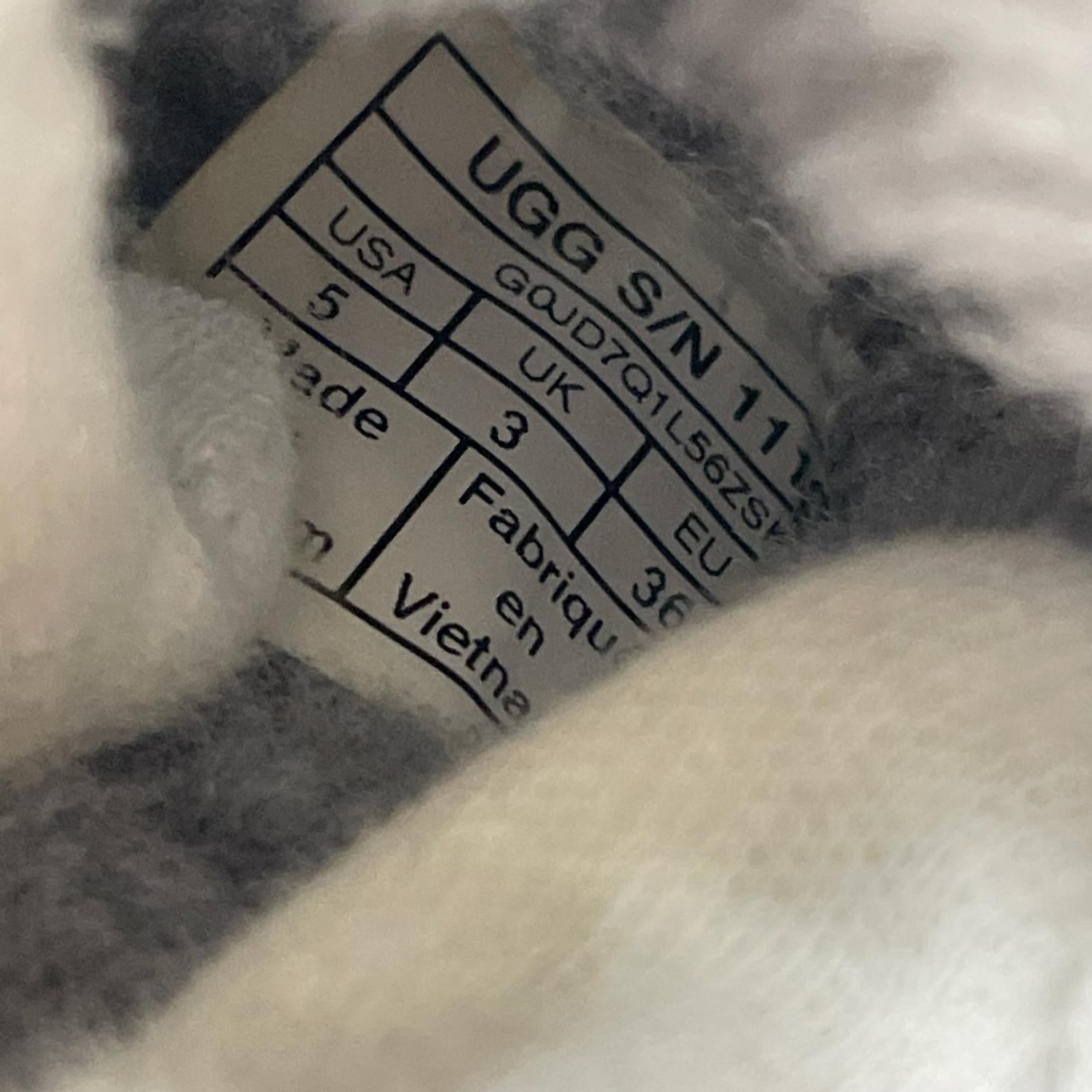 その他靴 ugg 　ディスコ グレー