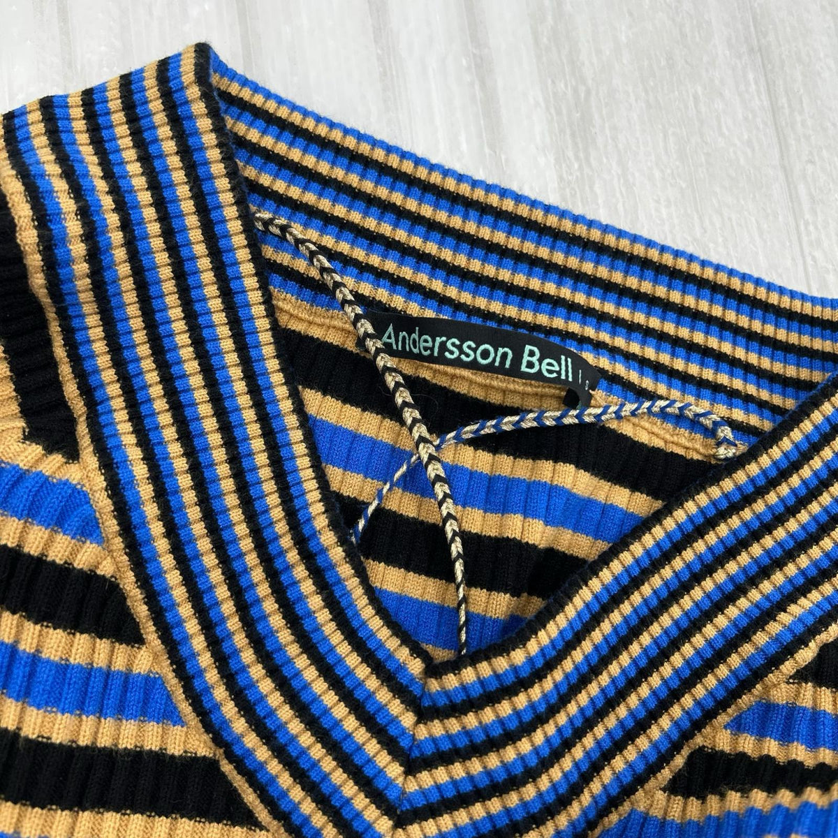 ニット Nina Stripe Off Shoulder Top S S ブラック