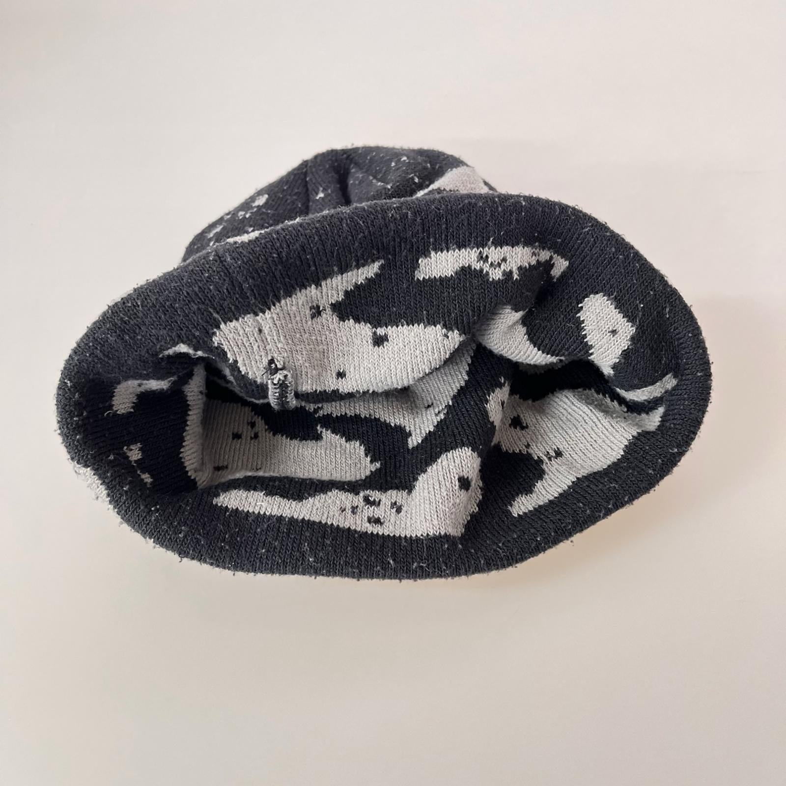 ニットキャップ Grotto Toque 総柄 ブラック