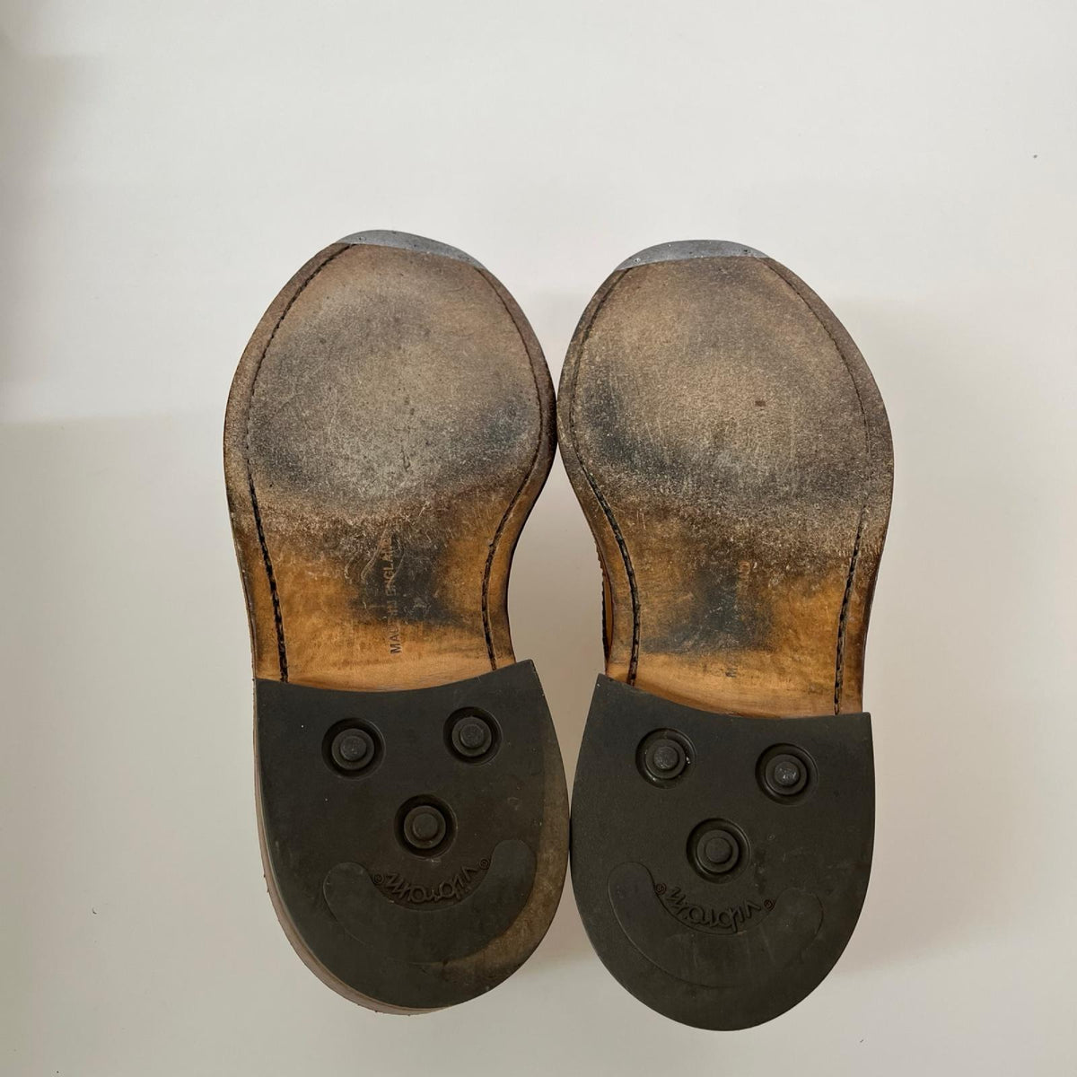 シューズ Keswick ﾚｻﾞｰ ｳｨﾝｸﾞﾁｯﾌﾟ 茶 Vibram M7292 ブラウン